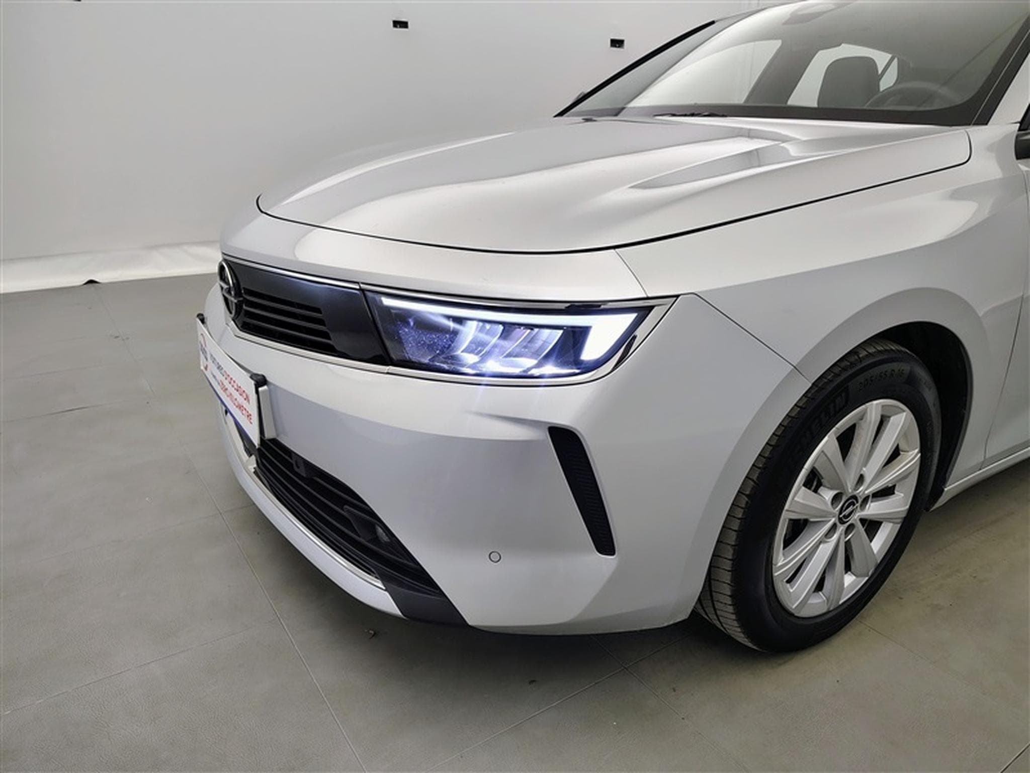 Opel Astra 1.2 Turbo Edition NAVI/FULL LED/JA/PDC (2022) - Foto 15