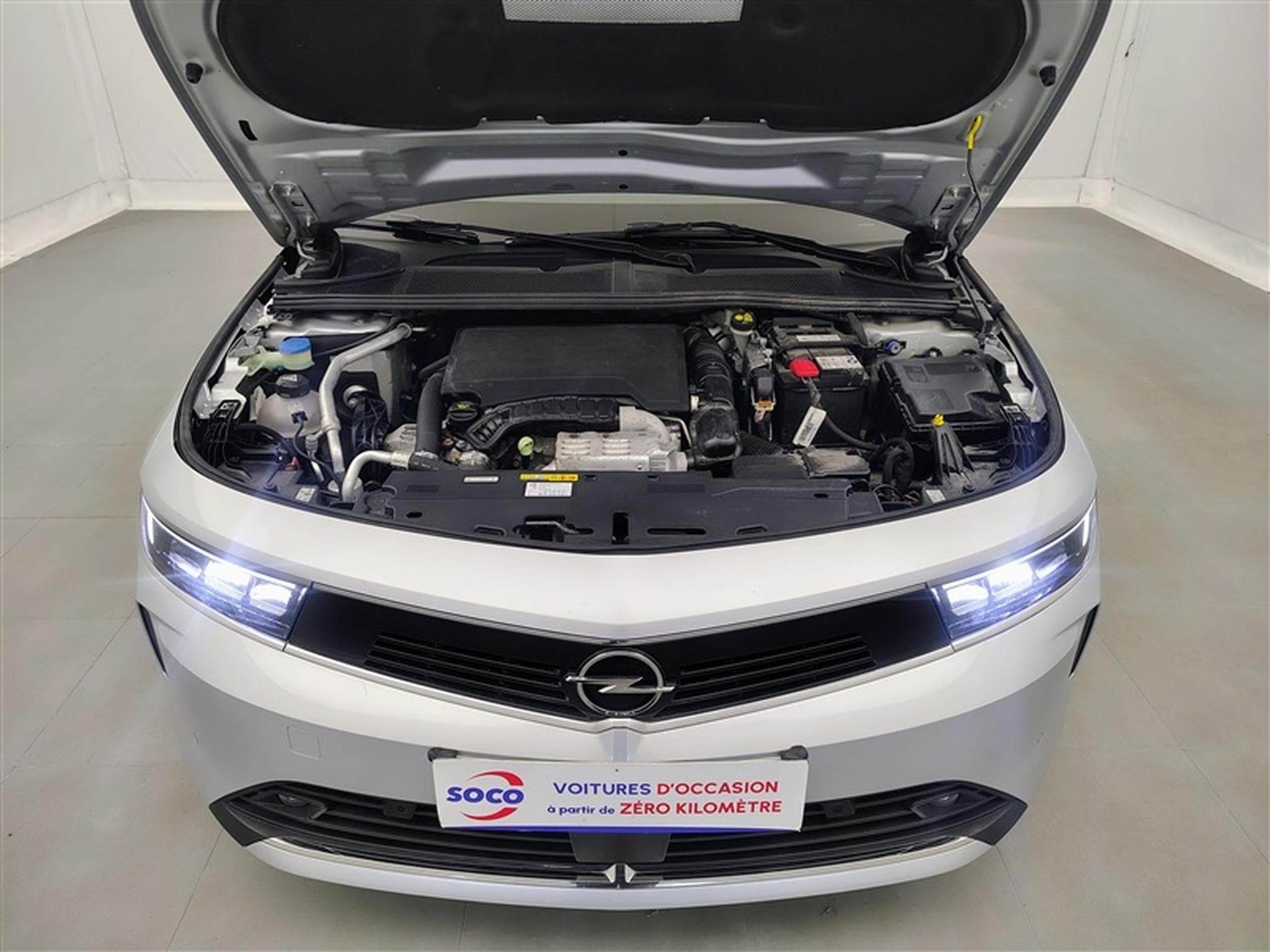 Opel Astra 1.2 Turbo Edition NAVI/FULL LED/JA/PDC (2022) - Foto 19