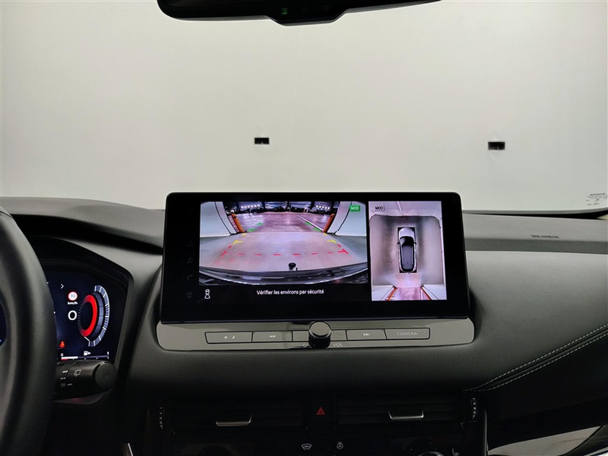 Nissan Qashqai e-Power 1.5 DIG-T CLIM/NAVI/CAMERA 360 (2023) - Foto 17