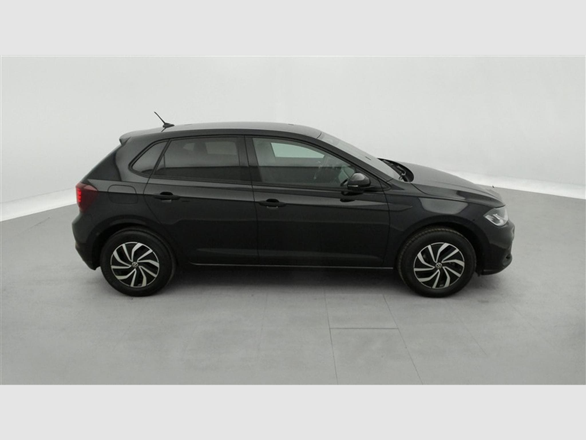 VW Polo 1.0 TSI 95Cv DSG Urban CARPLAY / CAMERA / PDC / ALU (2024) - Foto 24