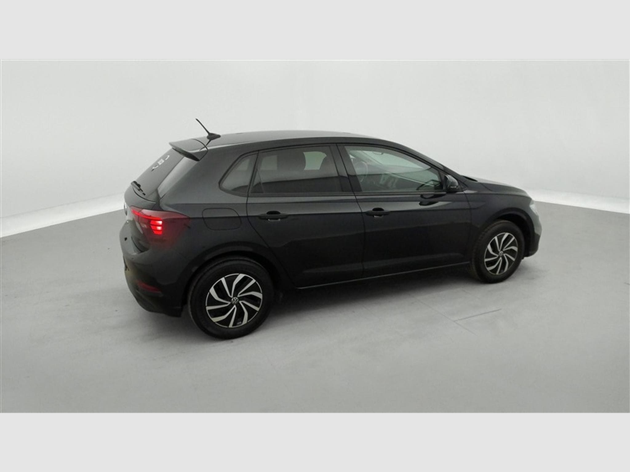 VW Polo 1.0 TSI 95Cv DSG Urban CARPLAY / CAMERA / PDC / ALU (2024) - Foto 25