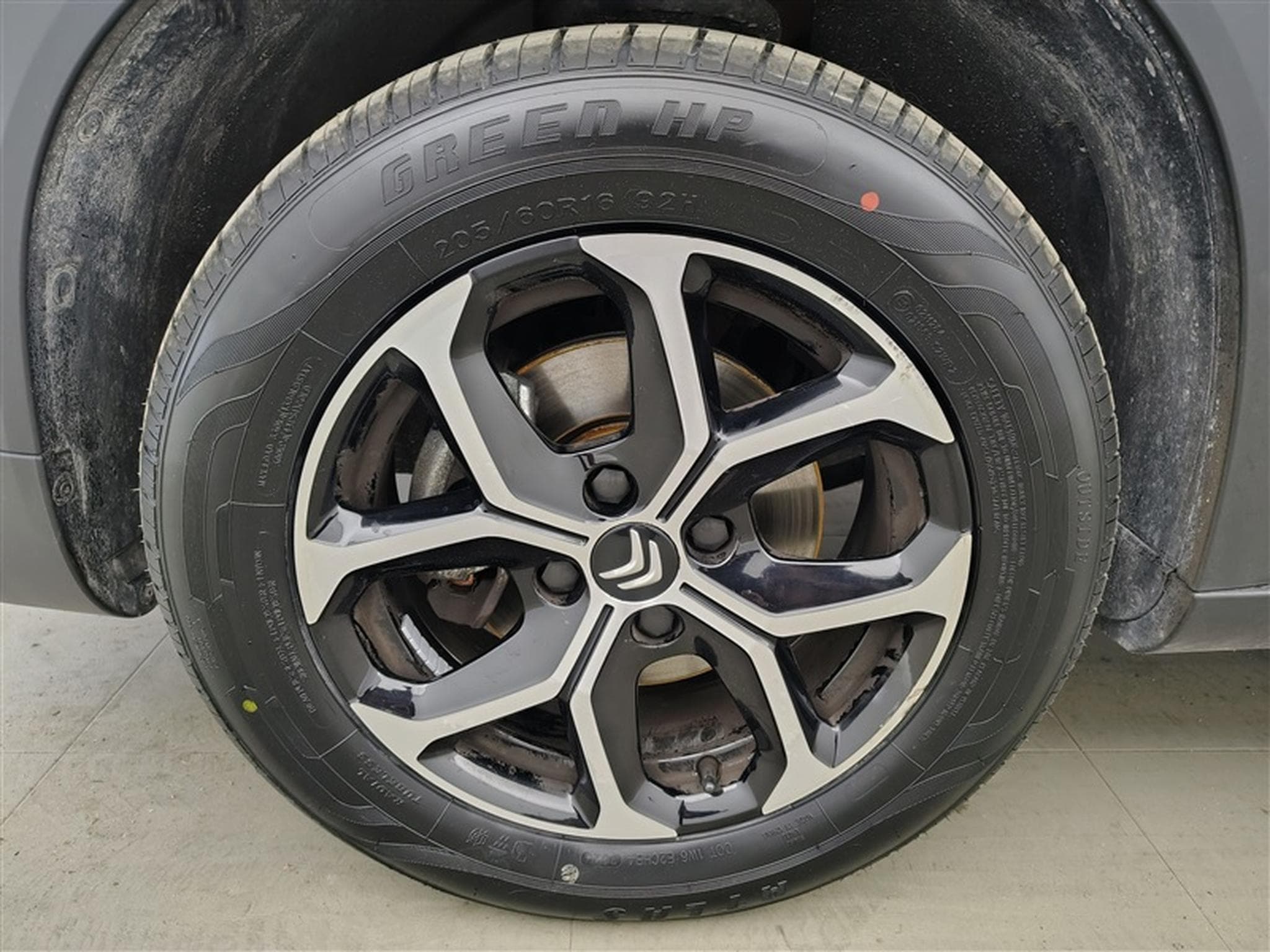 Citroen C3 Aircross 1.2 PureTech Shine EAT6 NAVI / S-CUIR / FULL LED (2024) - Foto 6