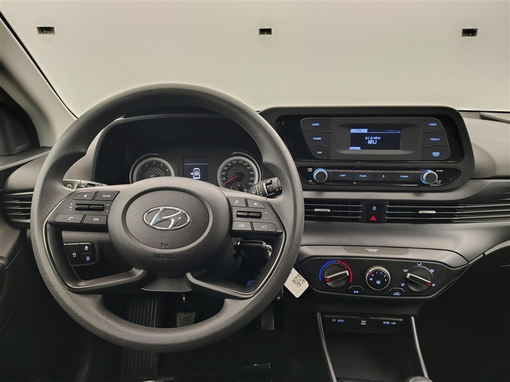 Hyundai i20 1.2i Air (2023) - Photo 9