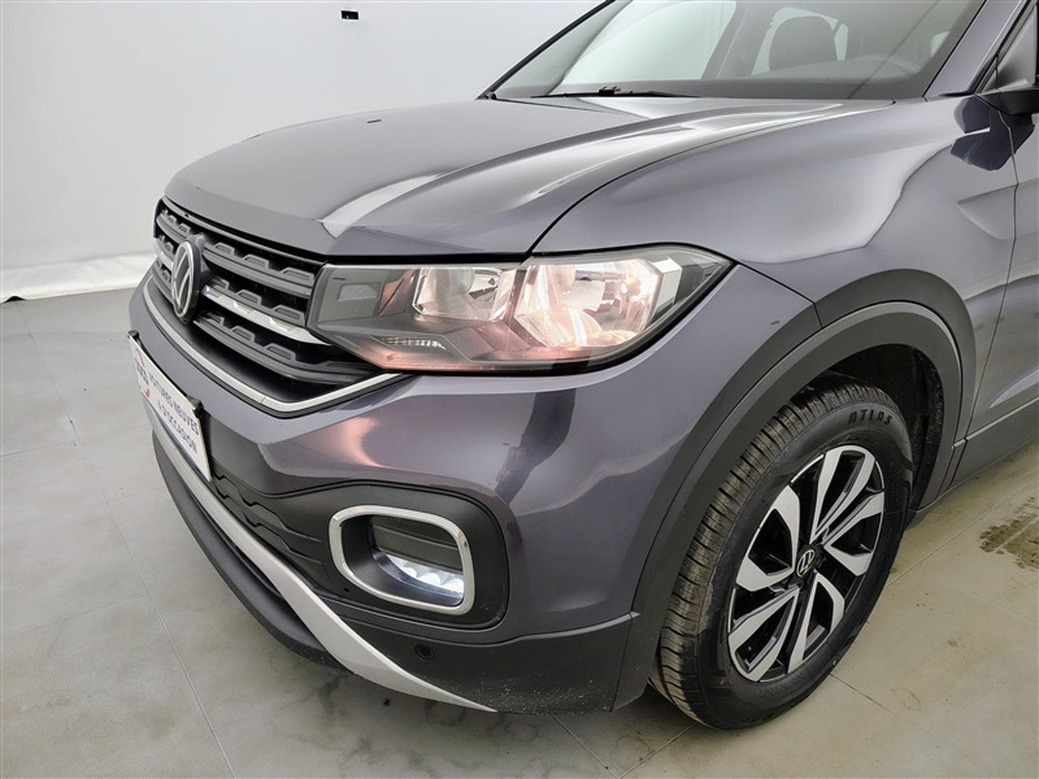 VW T-Cross 1.0 TSI Active NAVI/JA/PDC (2022) - Foto 15