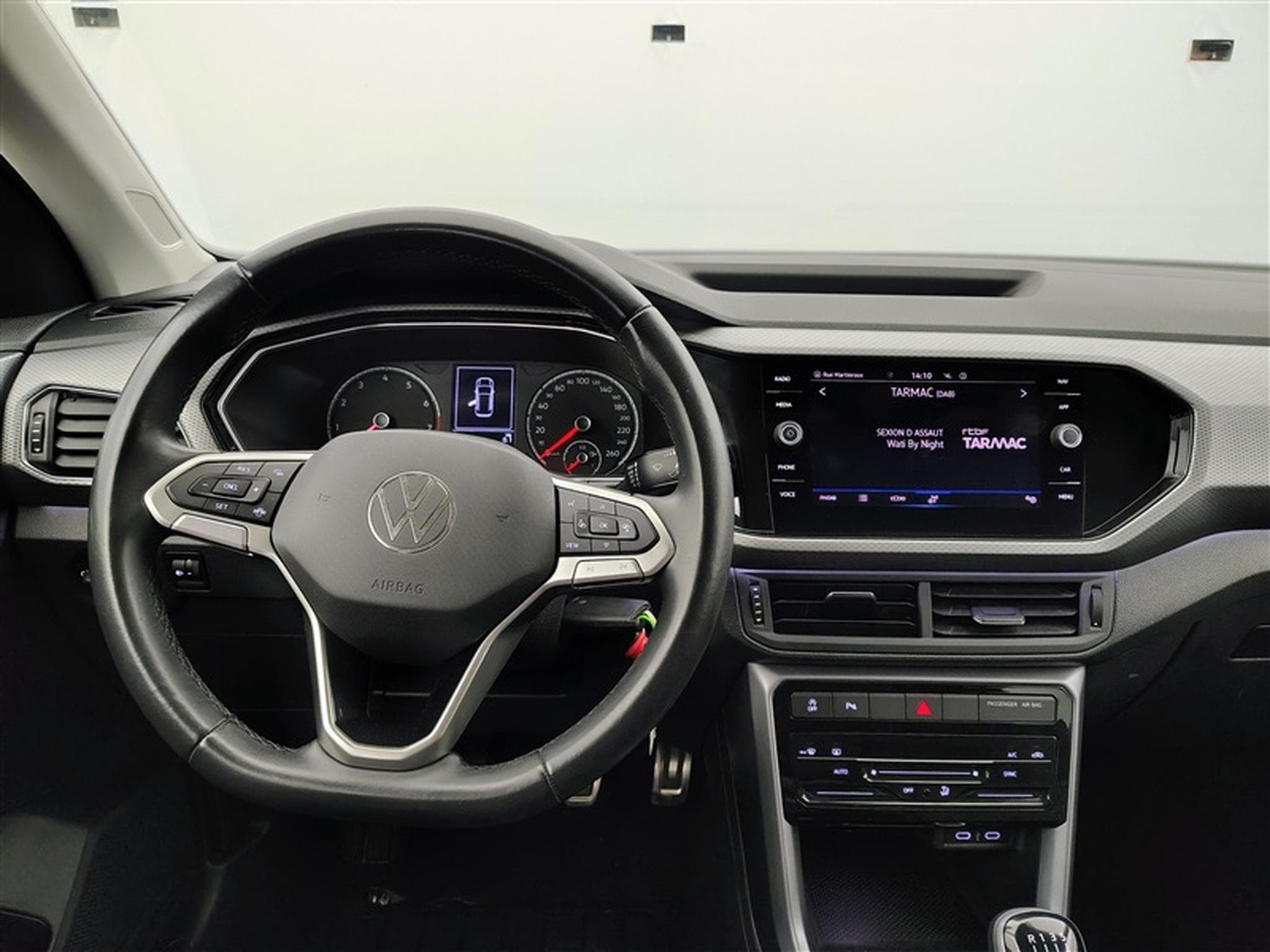 VW T-Cross 1.0 TSI Active NAVI/JA/PDC (2022) - Foto 9