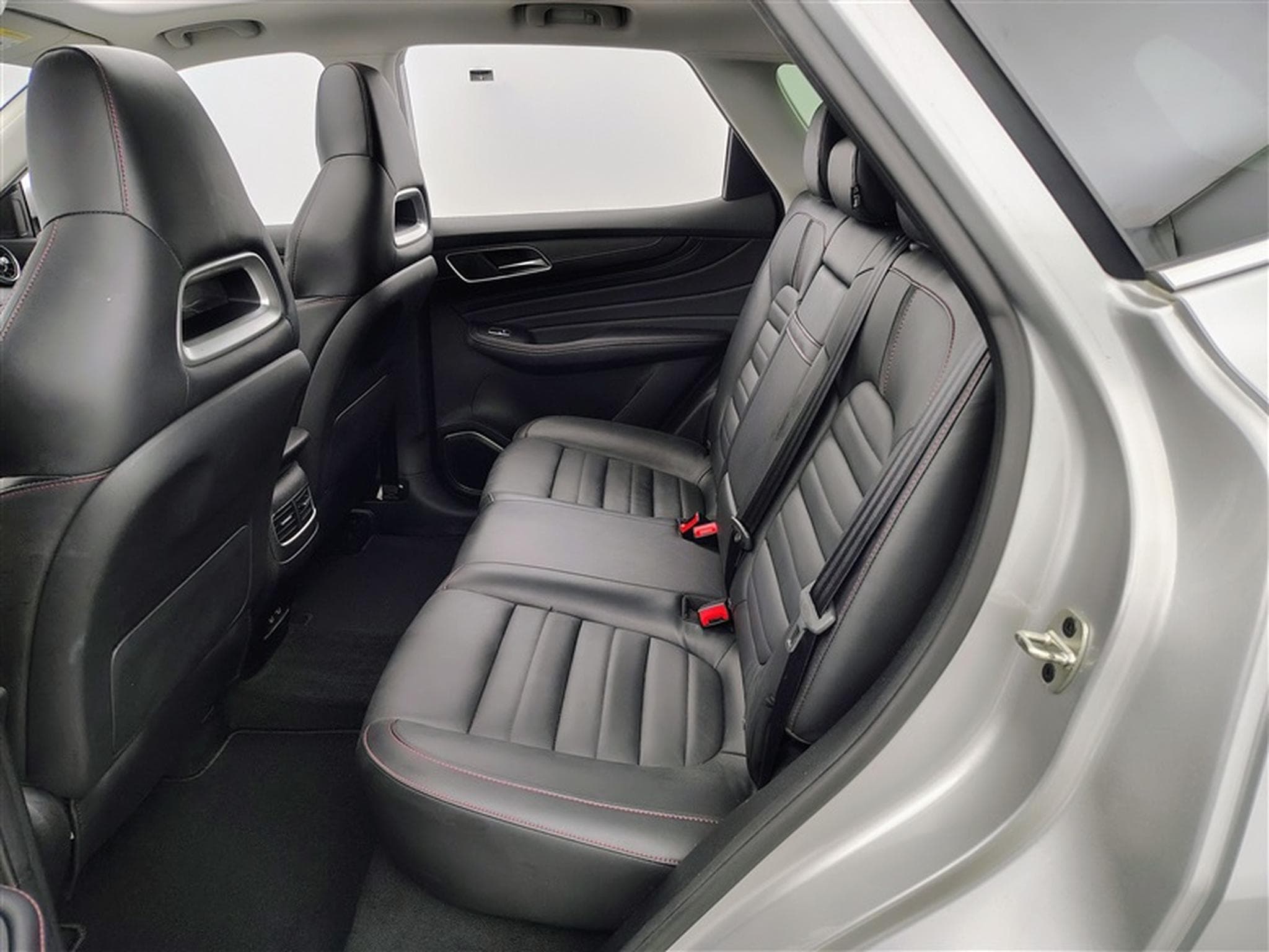 MG EHS PHEV 1.5 Turbo Luxury (2022) - Foto 13