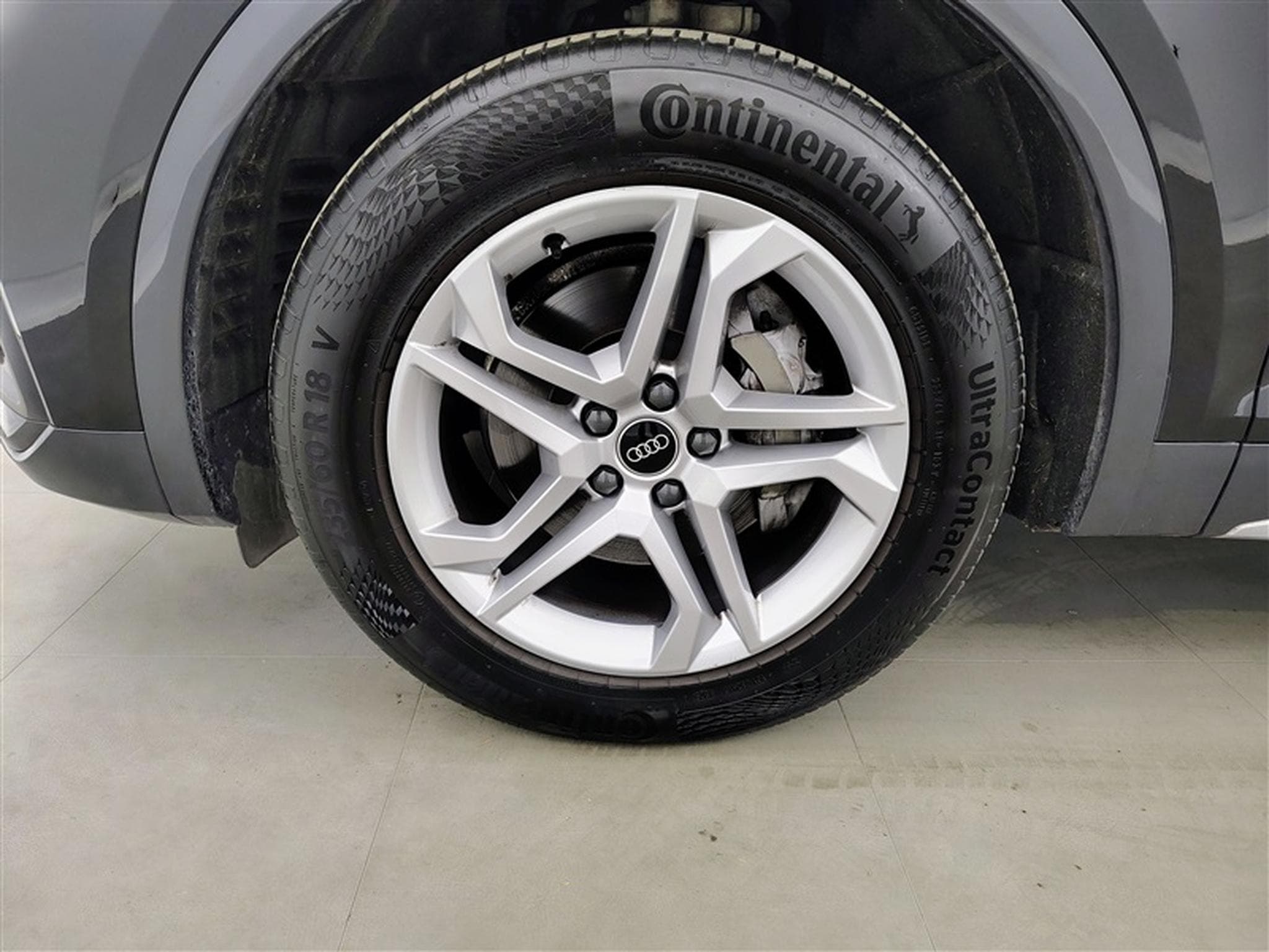 Audi Q5 35 TDi Business Edition Advanced S tronic (2023) - Foto 6