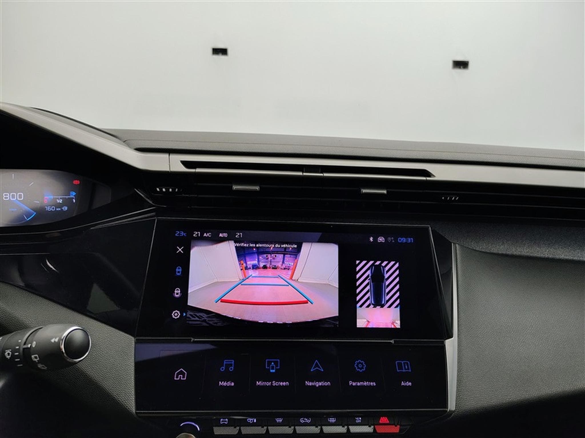 Peugeot 308 1.2 PureTech Allure NAVI / CAMERA / CARPLAY (2023) - Foto 18