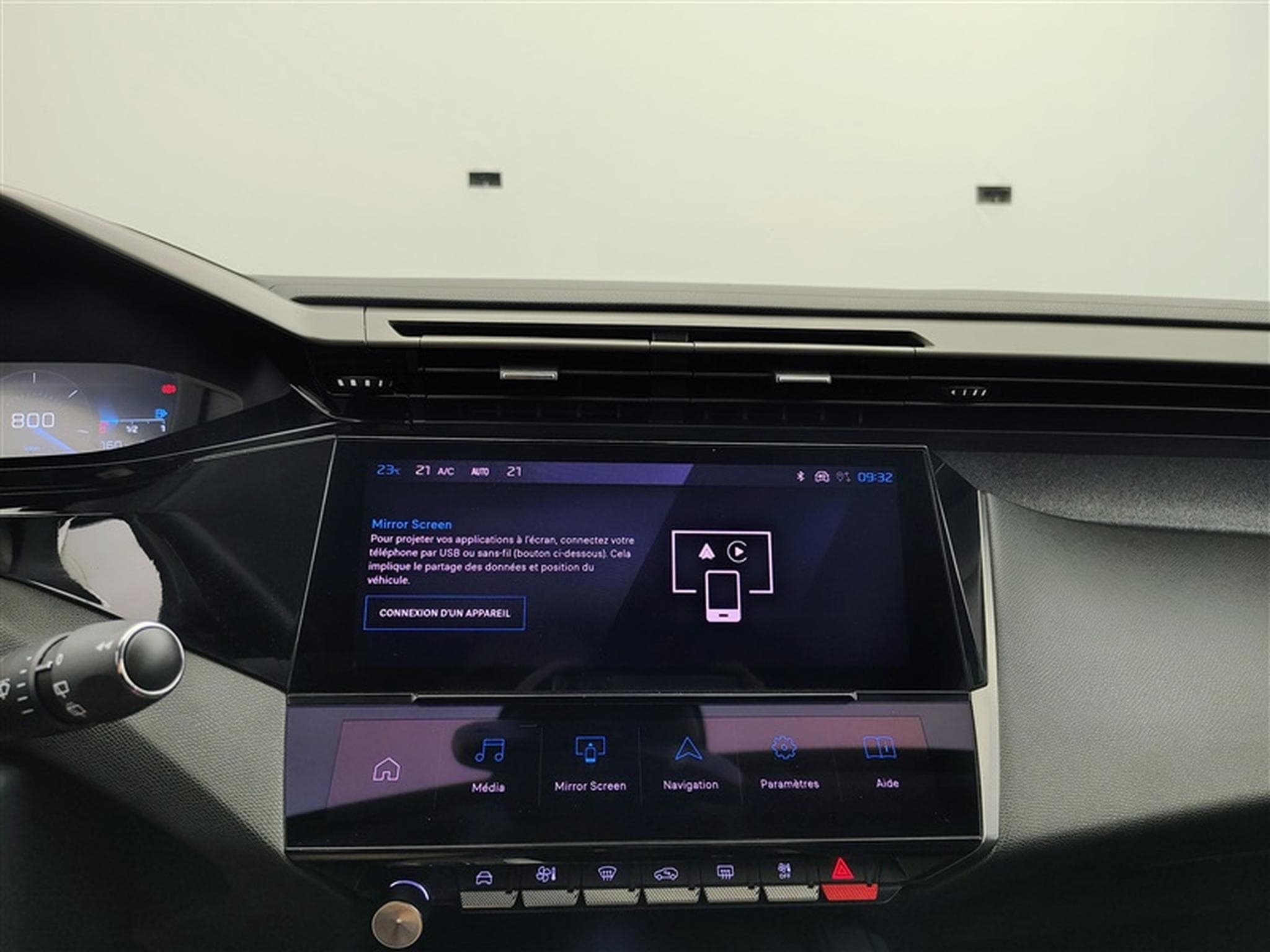Peugeot 308 1.2 PureTech Allure NAVI / CAMERA / CARPLAY (2023) - Foto 20