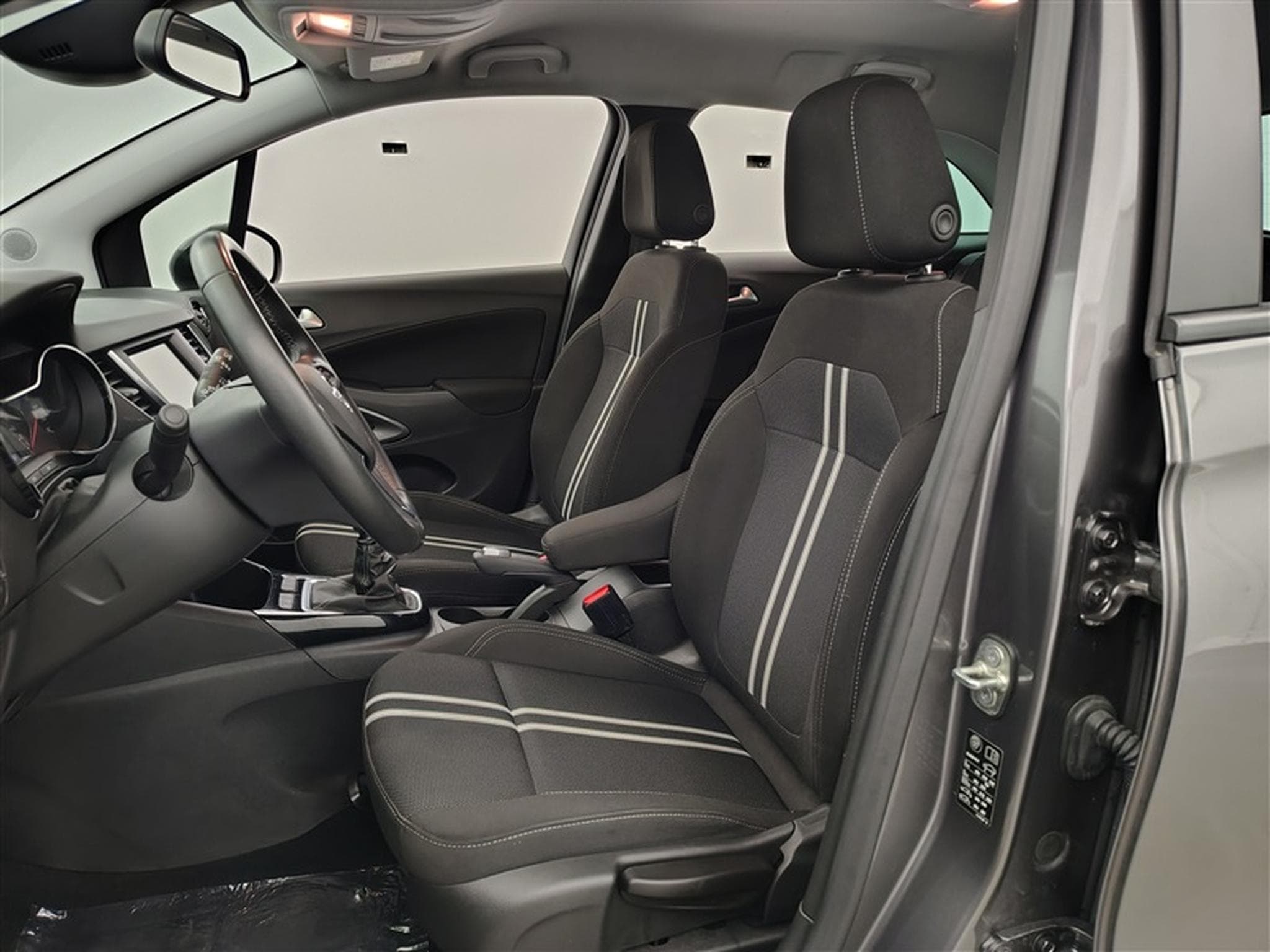 Opel Crossland 1.2 Turbo 110Cv Elegance CARPLAY / FULL LED (2023) - Photo 7