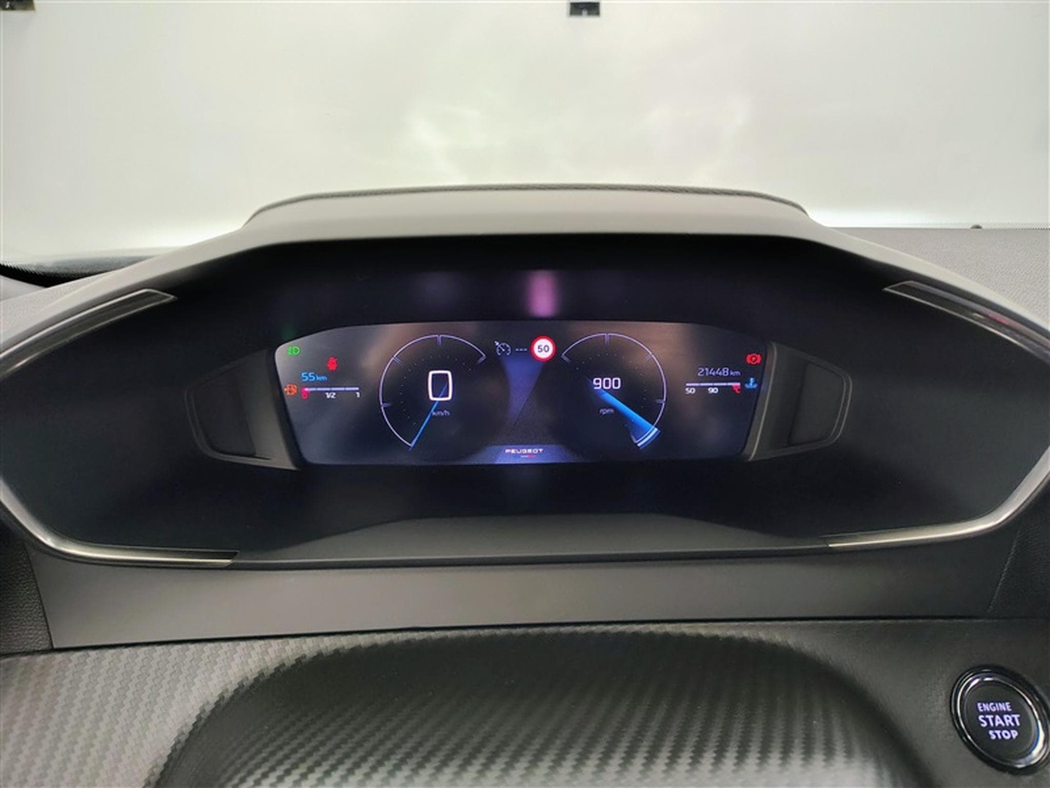 Peugeot 2008 1.2 PureTech Allure CARPLAY / FULL LED / S-CUIR / PDC (2024) - Photo 10