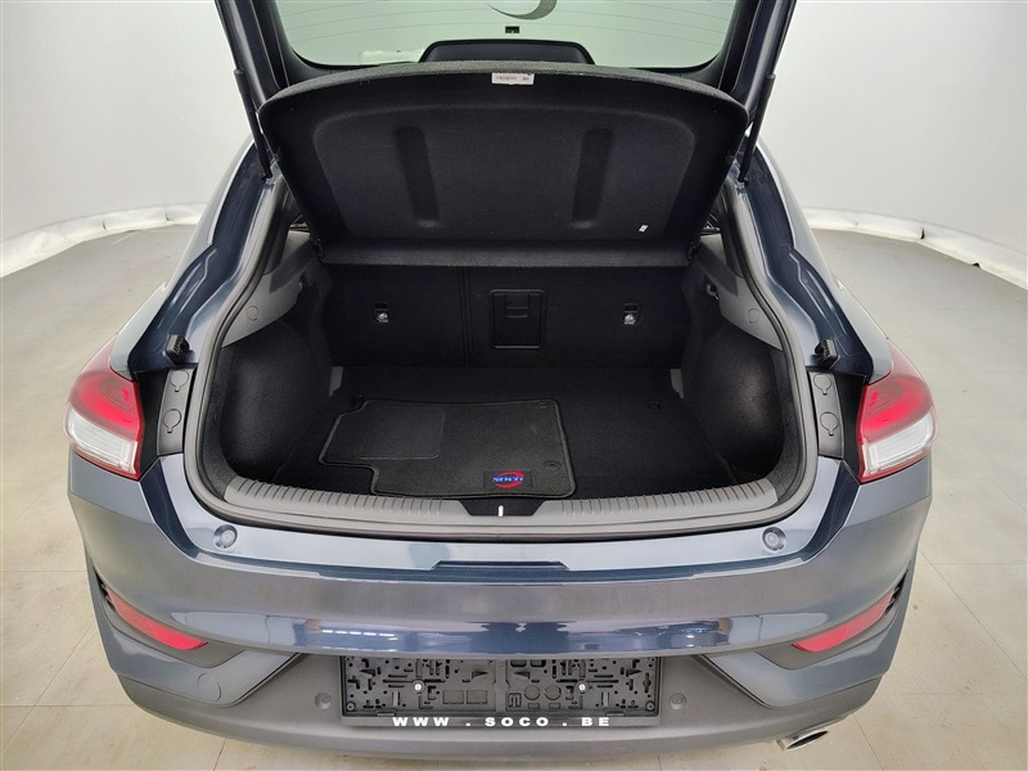 Hyundai i30 Fastback 1.0 T MHEV Sky 7DCT 48V *NAVI/CAM/CUIR/FULL LED* (2023) - Photo 14