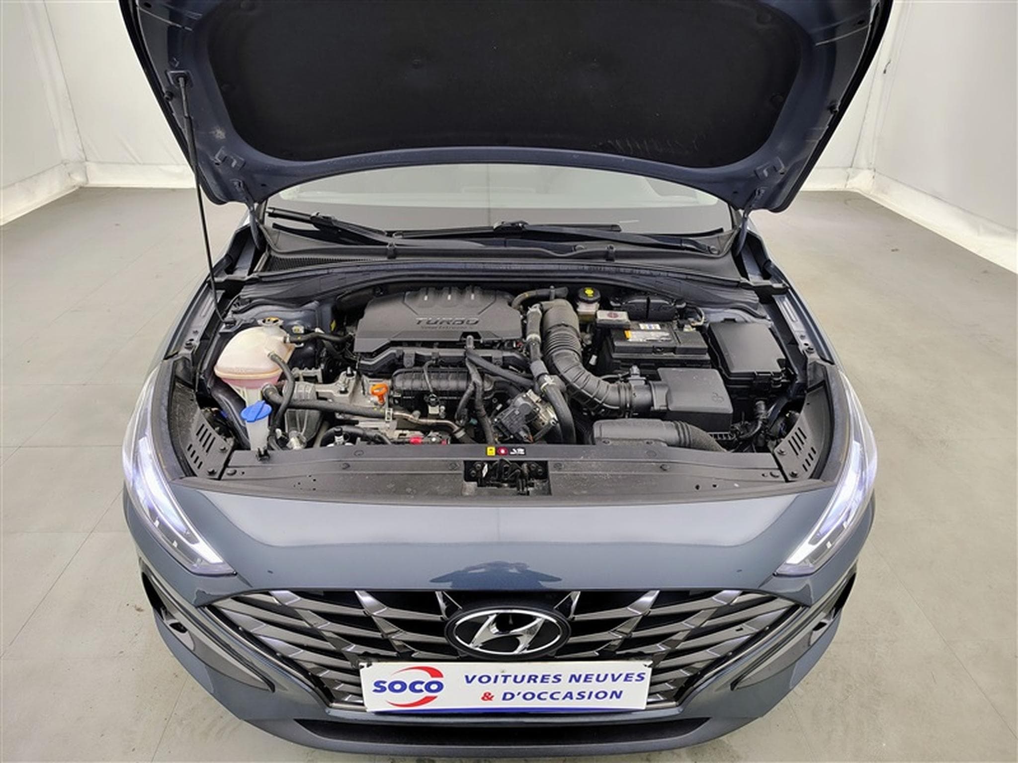 Hyundai i30 Fastback 1.0 T MHEV Sky 7DCT 48V *NAVI/CAM/CUIR/FULL LED* (2023) - Photo 19