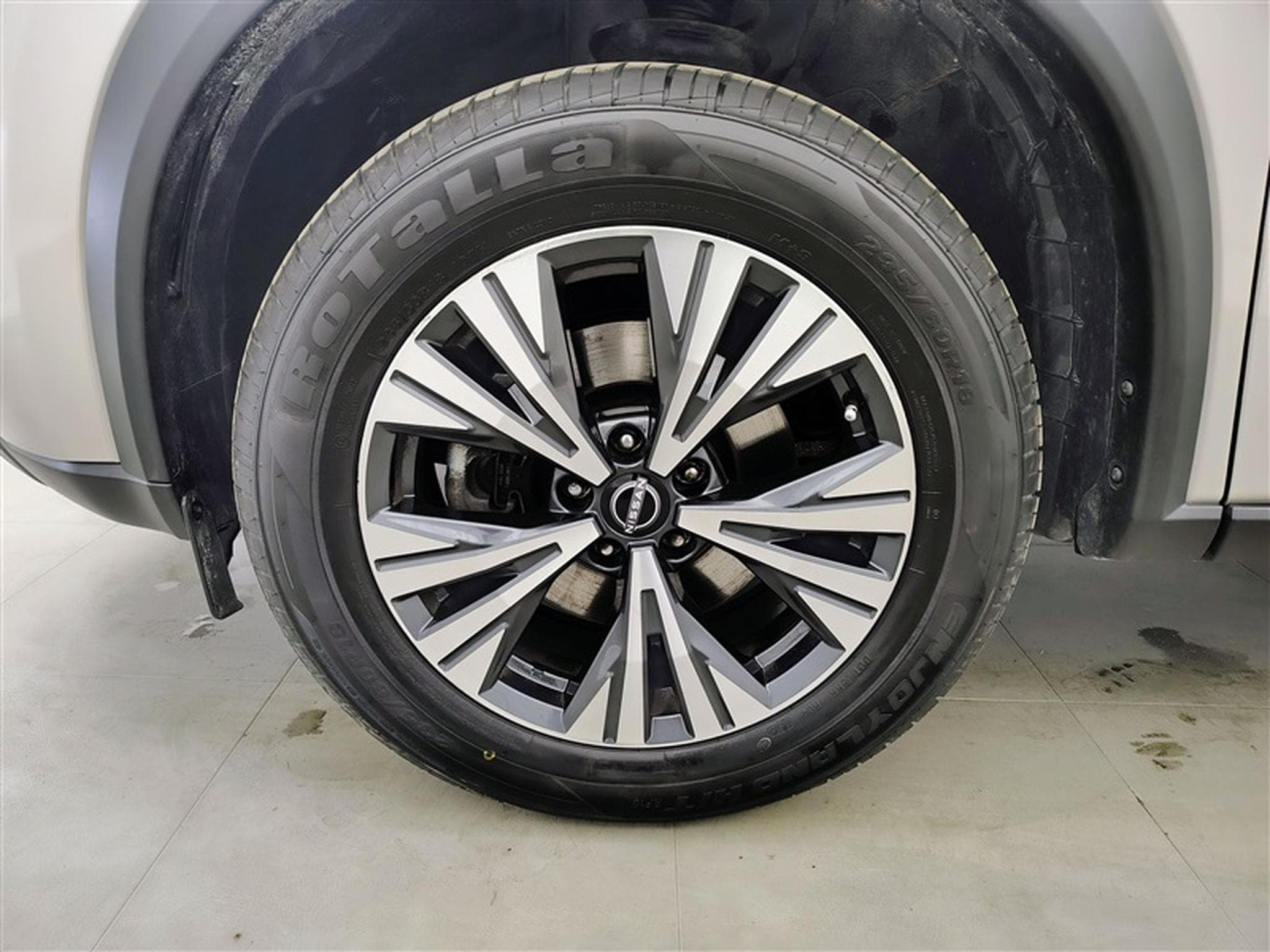 Nissan X-Trail 1.5 DIG-T 2WD N-Connecta 7pl.DCT NAVI / FULL LED (2023) - Photo 6