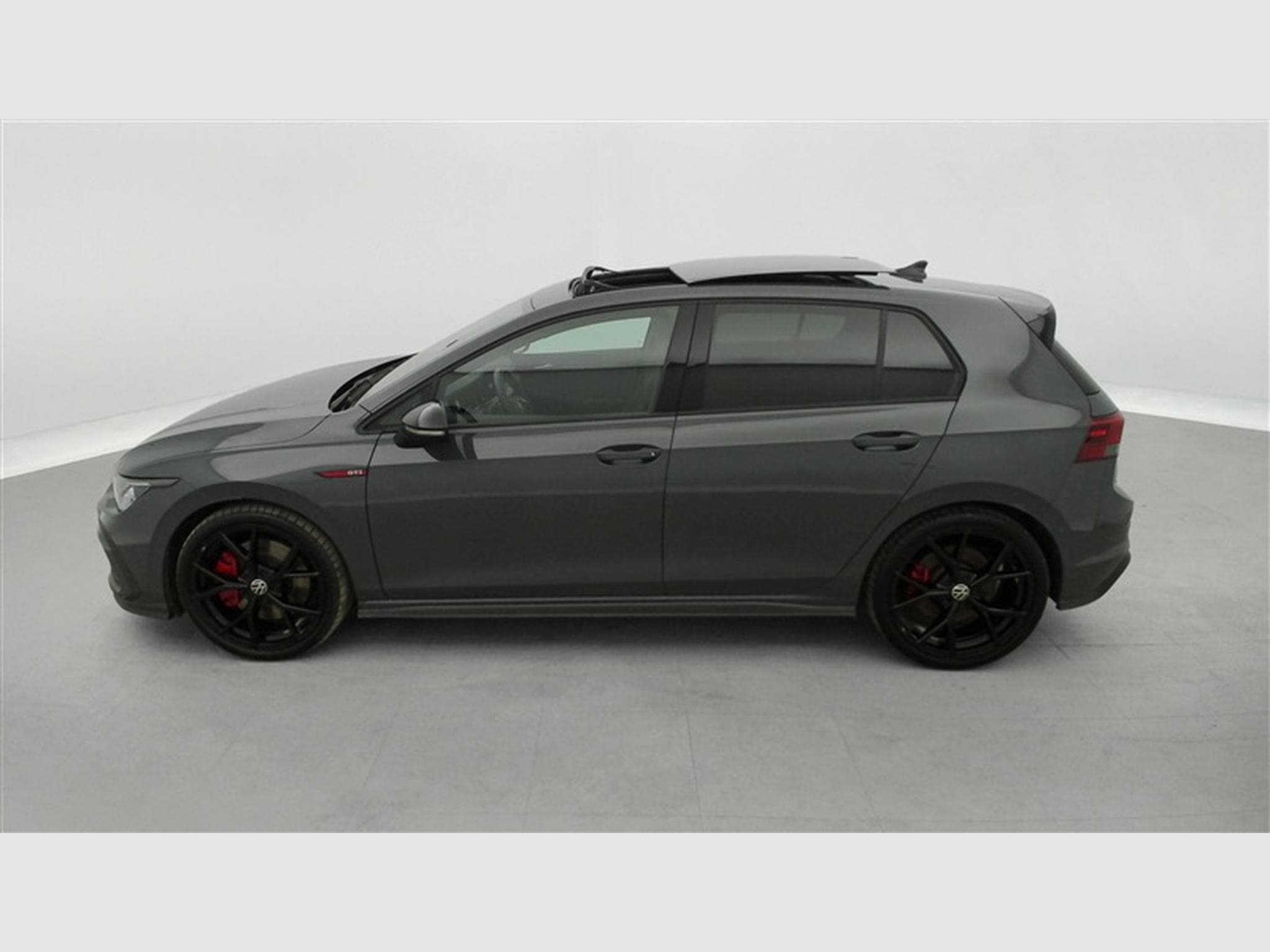 VW Golf 2.0 GTI 245Cv CARPLAY / CAMERA / TO PANO / JANTES "R" (2024) - Photo 3