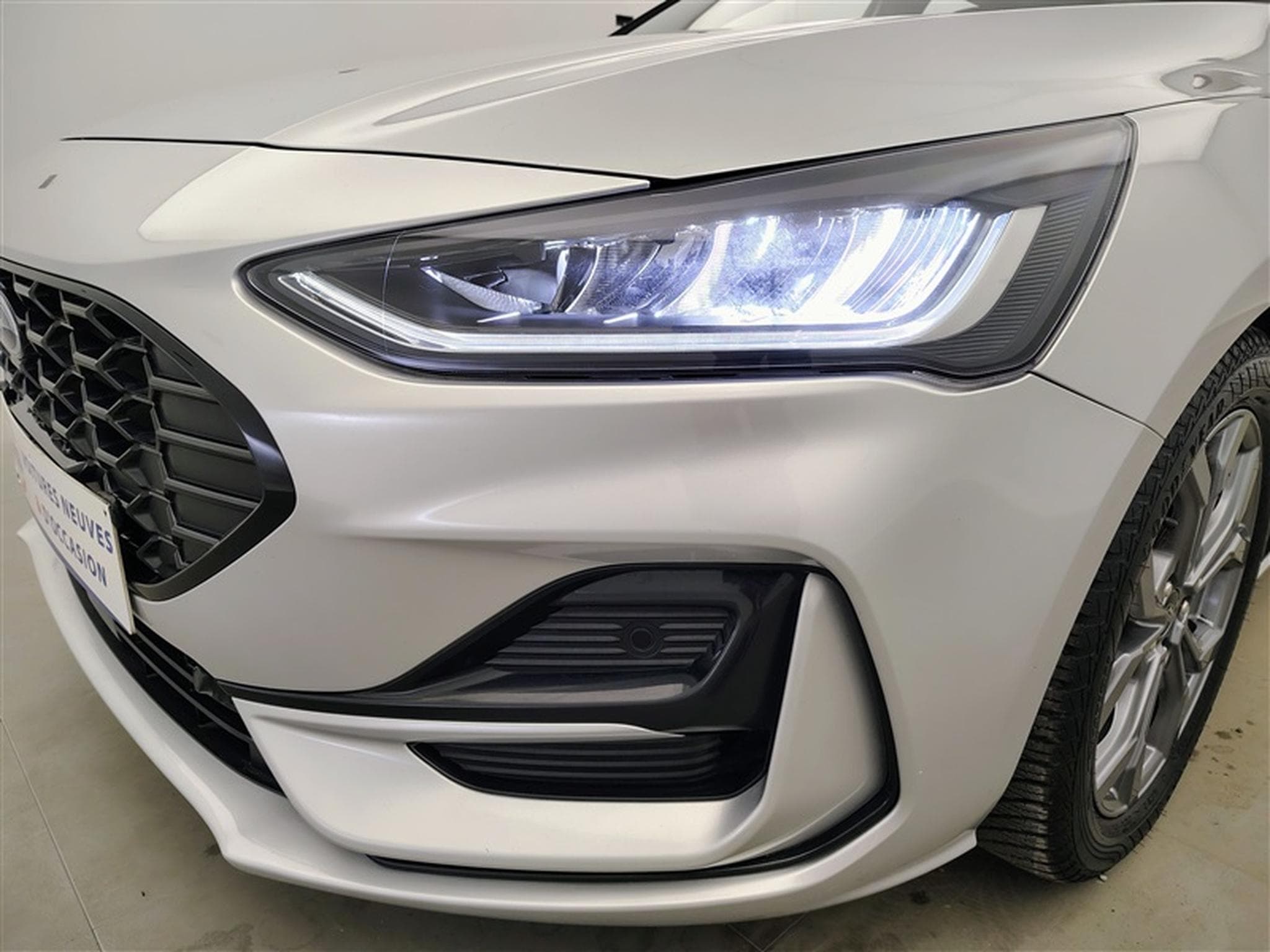 Ford Focus SW EcoBlue PowerShift ST-Line NAV/FULL LED/CAM+PDC/CARPLAY (2025) - Photo 15