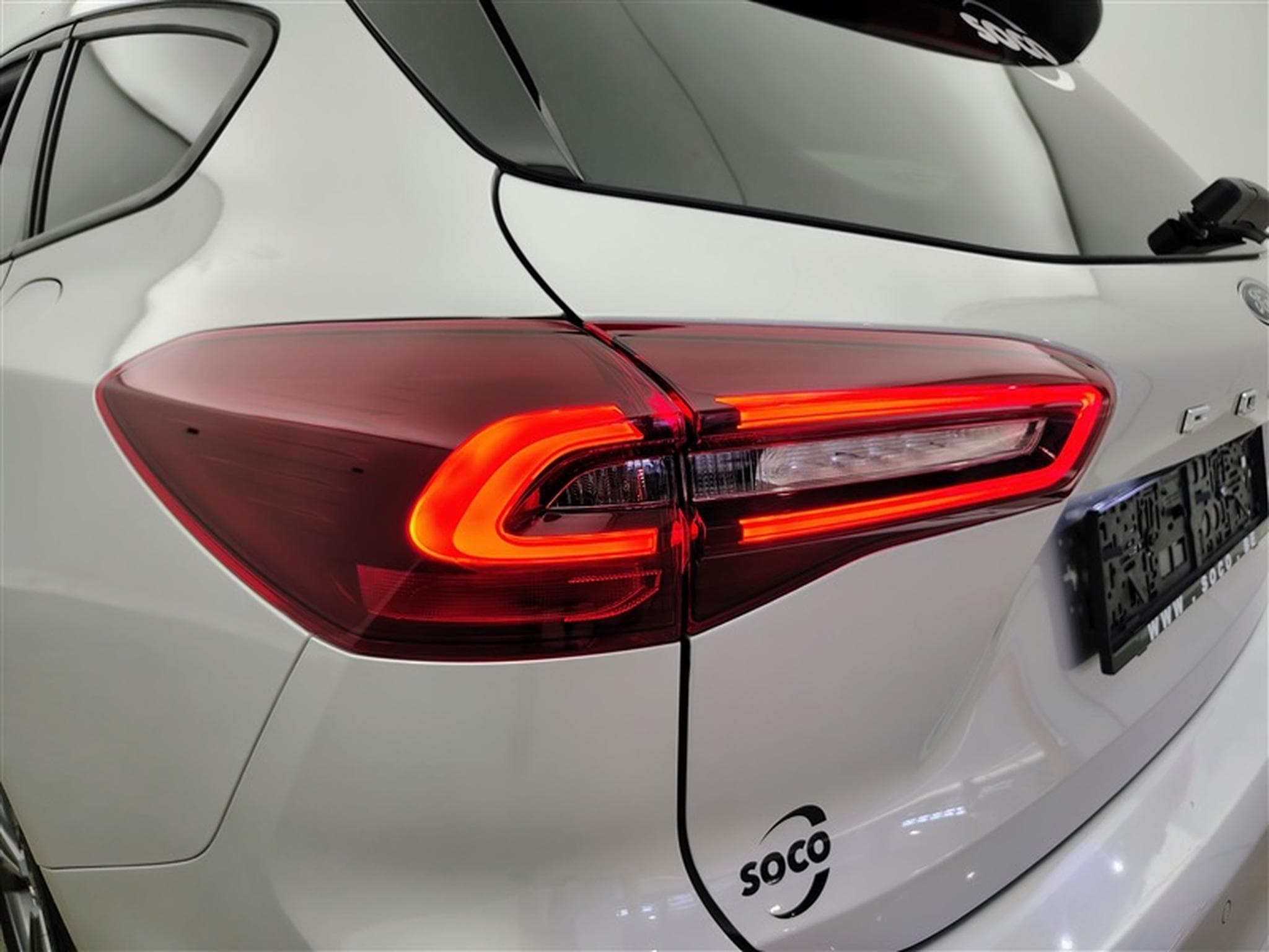 Ford Focus SW EcoBlue PowerShift ST-Line NAV/FULL LED/CAM+PDC/CARPLAY (2025) - Photo 16