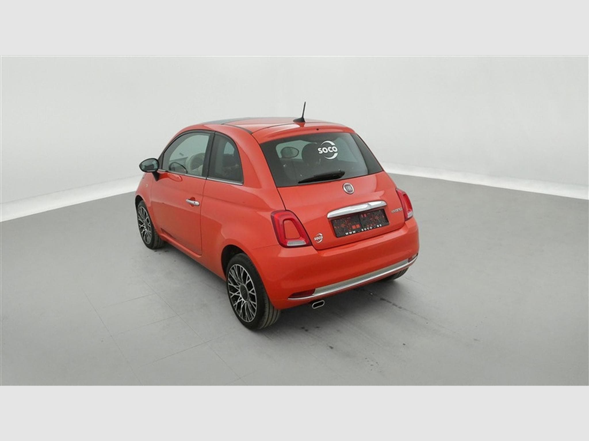 Fiat 500 1.0i MHEV Dolcevita NAVI / PANO / CLIM AUTO / PDC AR / JA 16 (2023) - Photo 2