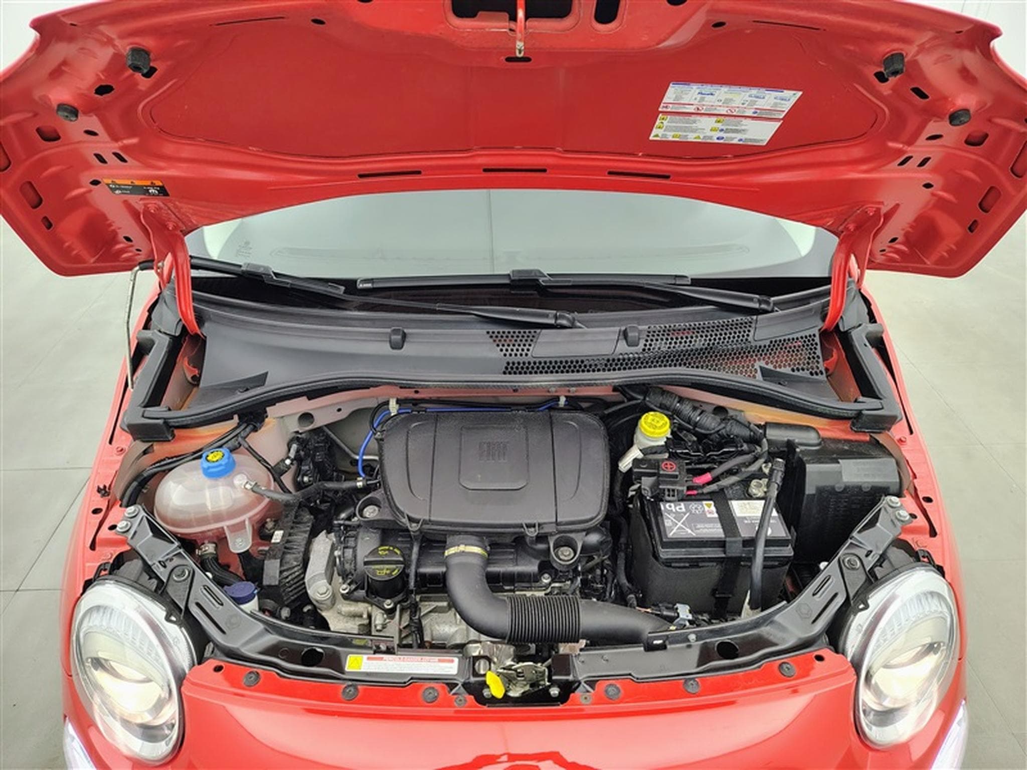 Fiat 500 1.0i MHEV Dolcevita NAVI / PANO / CLIM AUTO / PDC AR / JA 16 (2023) - Photo 20