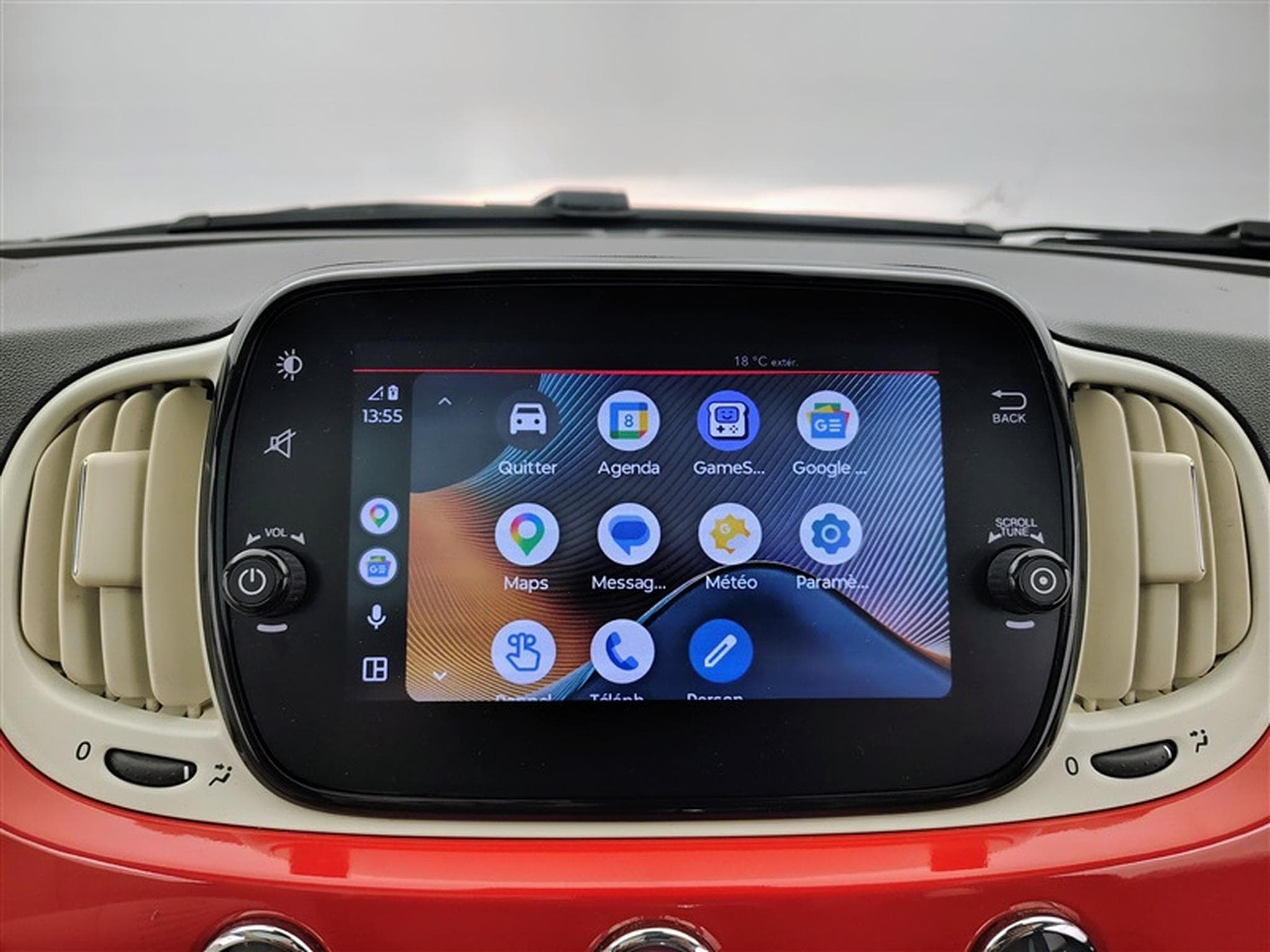Fiat 500 1.0i MHEV Dolcevita NAVI / PANO / CLIM AUTO / PDC AR / JA 16 (2023) - Photo 21