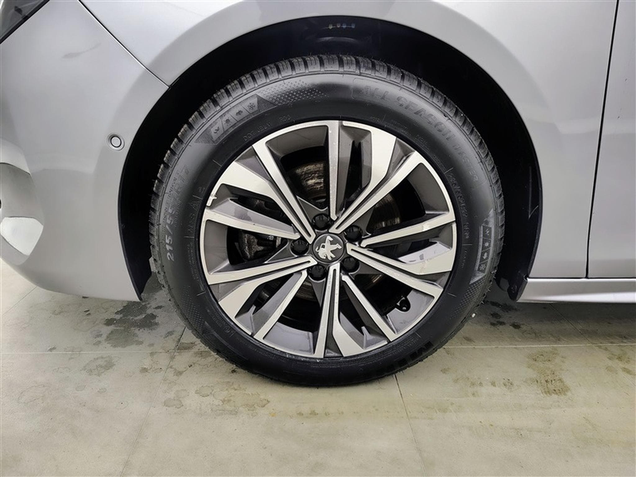 Peugeot 508 1.2 PureTech Allure S&S (2023) - Photo 6