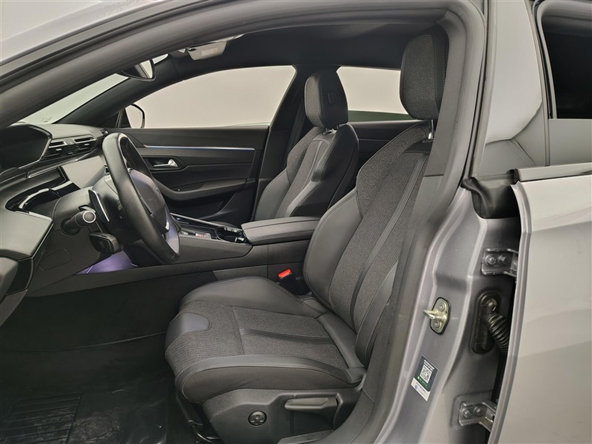 Peugeot 508 1.2 PureTech Allure S&S (2023) - Photo 7