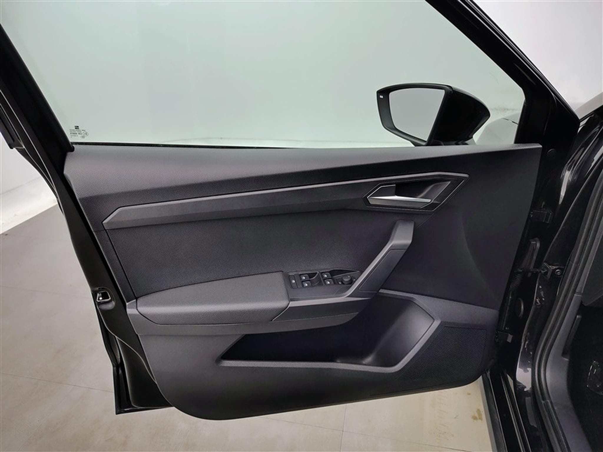 Seat Arona 1.0 TSI DSG Move! CARPLAY / ALU / PDC (2023) - Photo 16