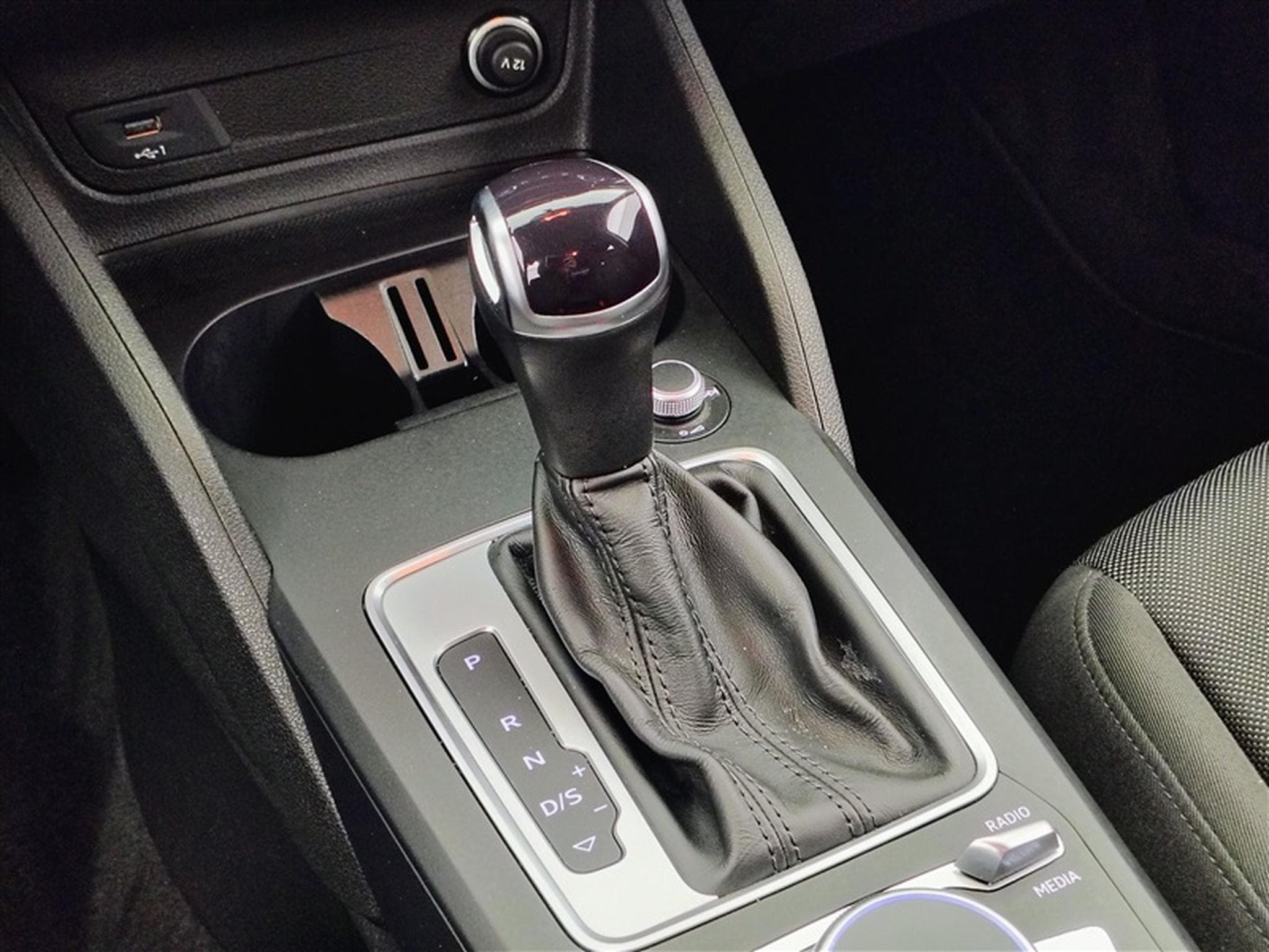 Audi Q2 35 TFSI 150Cv S-Tronic S-Line NAVI / CAMERA / CARPLAY (2022) - Photo 12