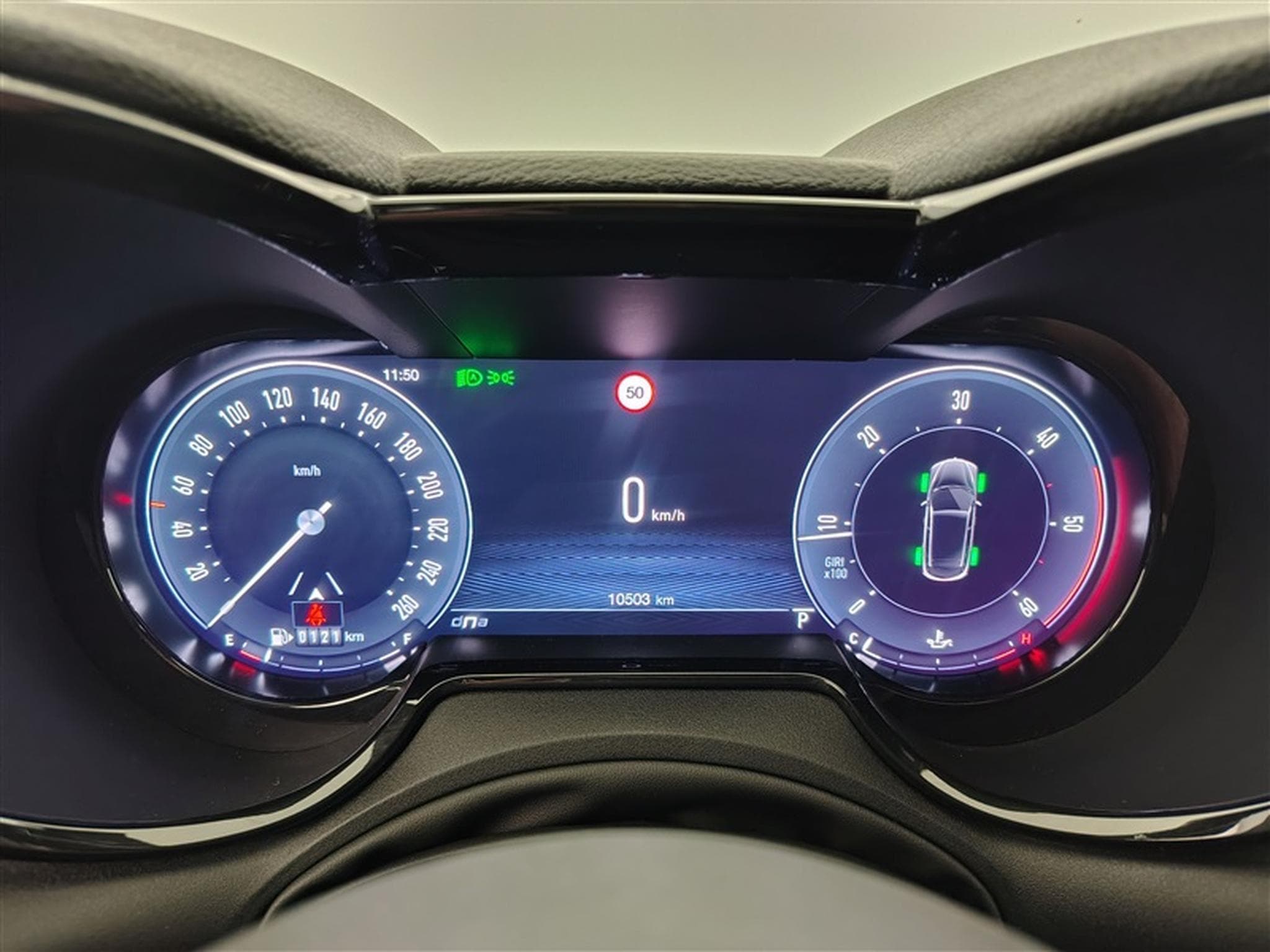 Alfa-Romeo Tonale 1.6 DDCT Sprint NAVI / FULL LED / PDC AV+AR / JA 18" (2022) - Photo 10
