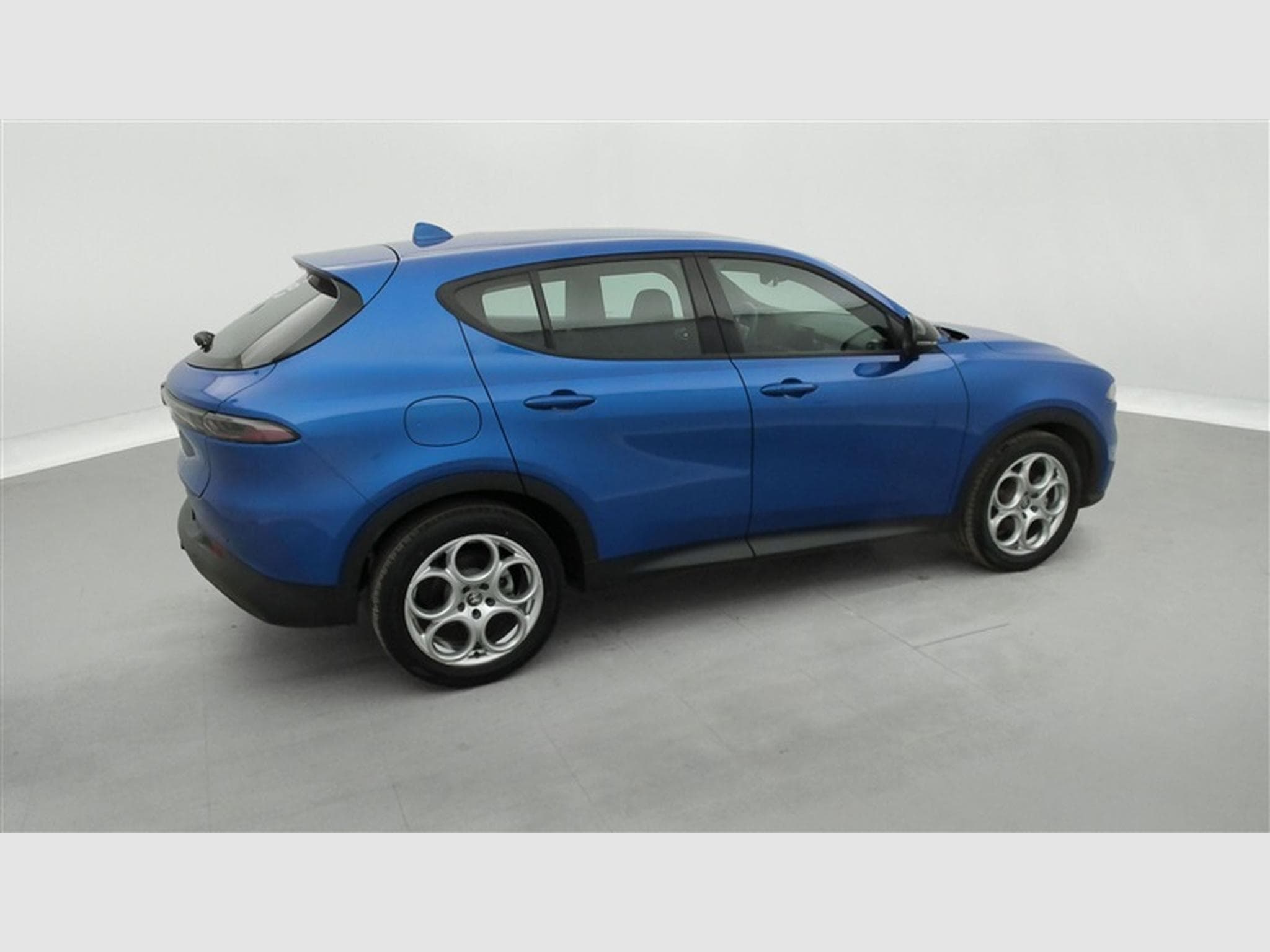 Alfa-Romeo Tonale 1.6 DDCT Sprint NAVI / FULL LED / PDC AV+AR / JA 18" (2022) - Photo 25