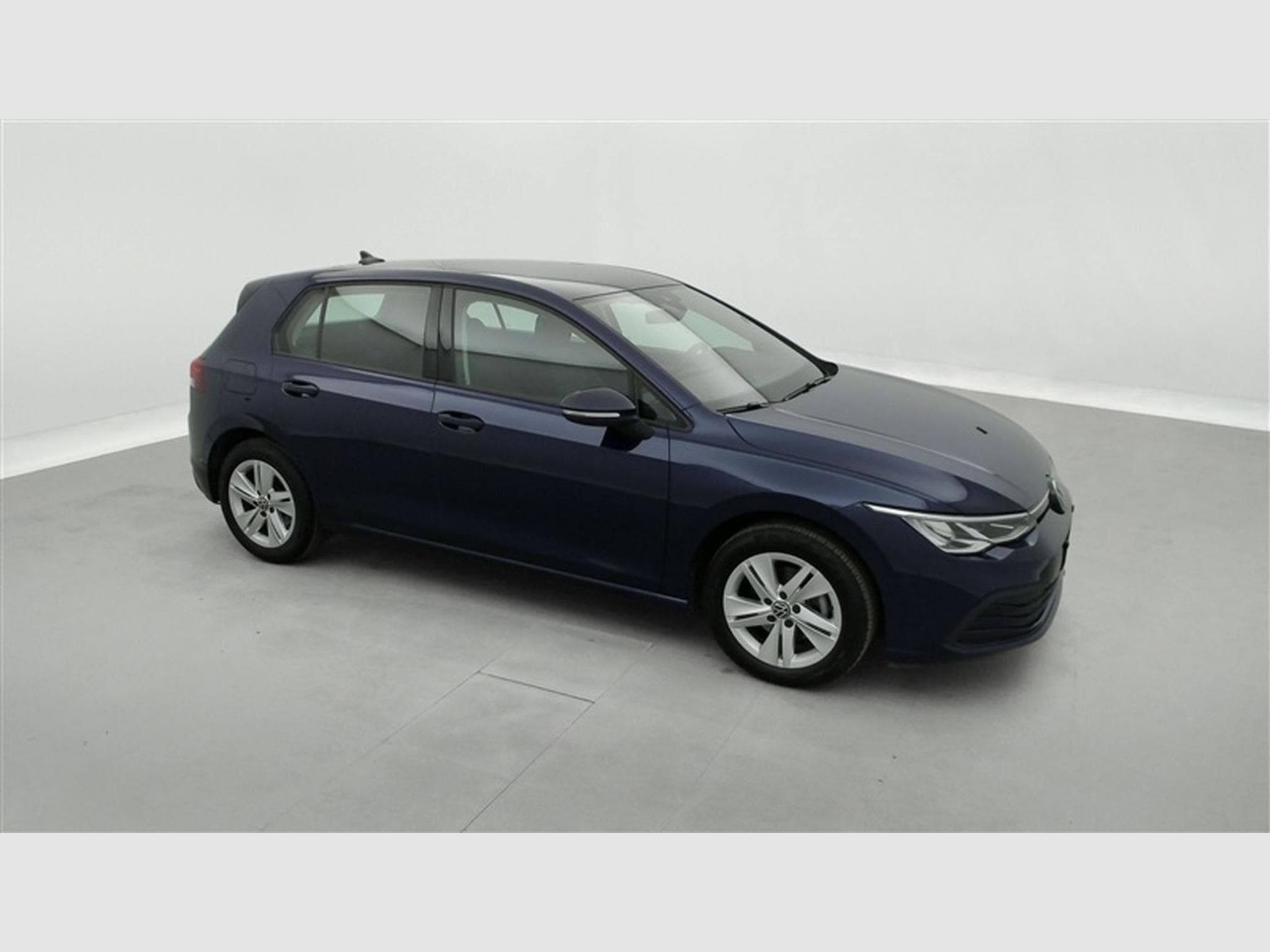 VW Golf 1.0 eTSI Life DSG NAVI / FULL LED / CARPLAY (2023) - Photo 22