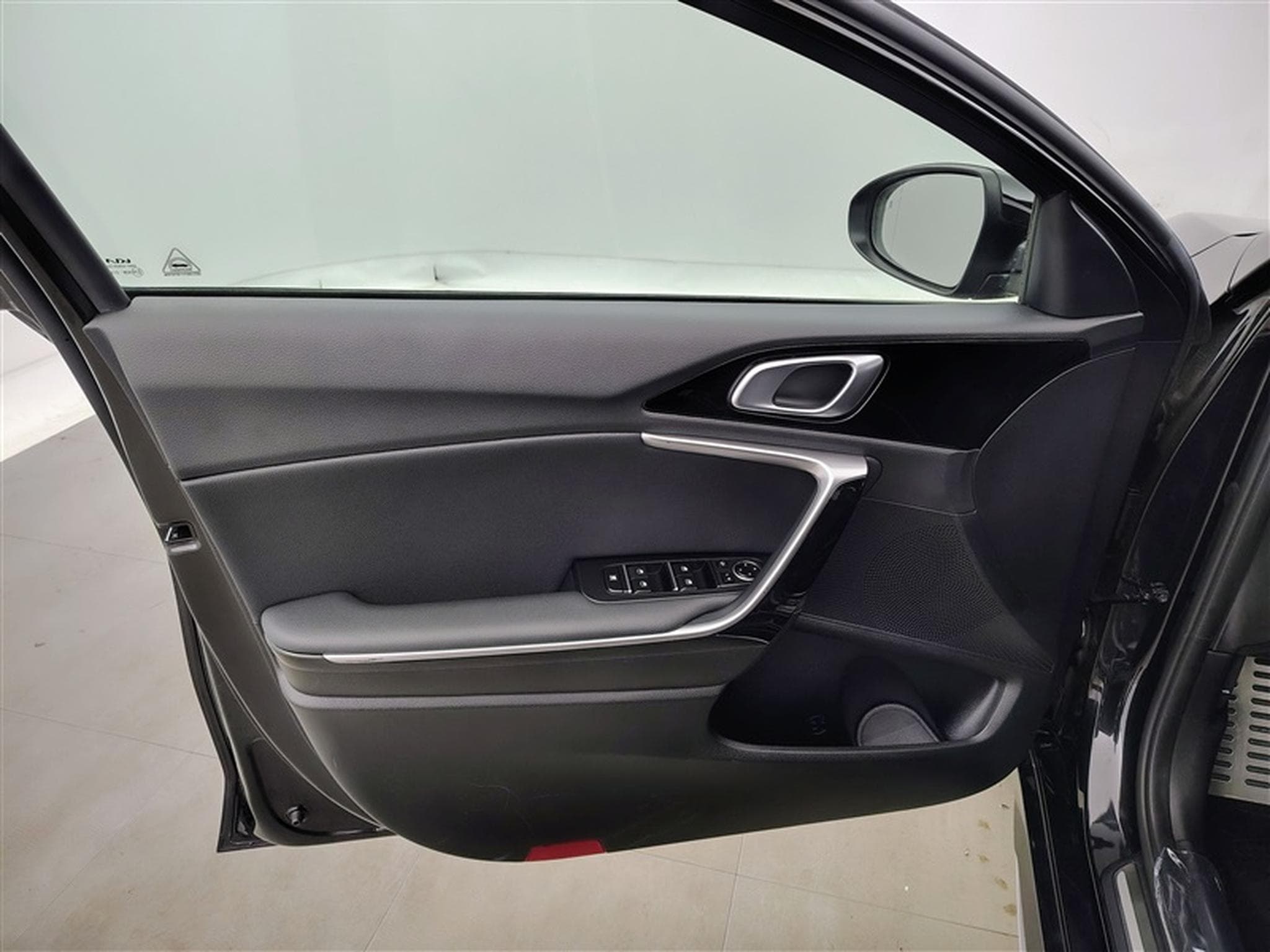 Kia ProCeed 1.5 T-GDi 140cv DCT GT-Line NAVI/FULL LED/CAMERA/JA18" (2024) - Foto 16