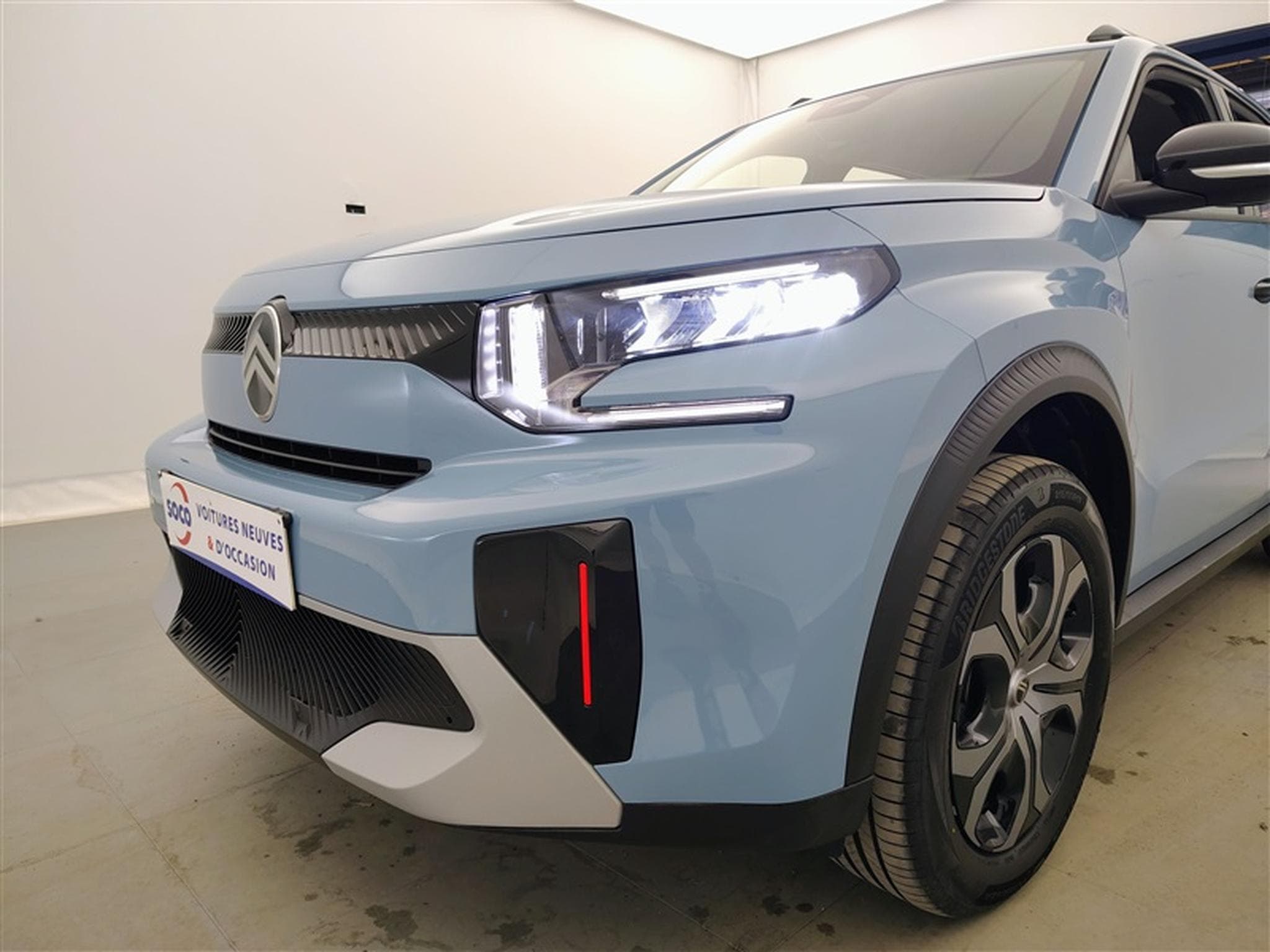 Citroen C3 Aircross 1.2 Hybrid 145cv e-DCS6 Plus CARPLAY / CAMERA / PDC AV+AR (2026) - Foto 15