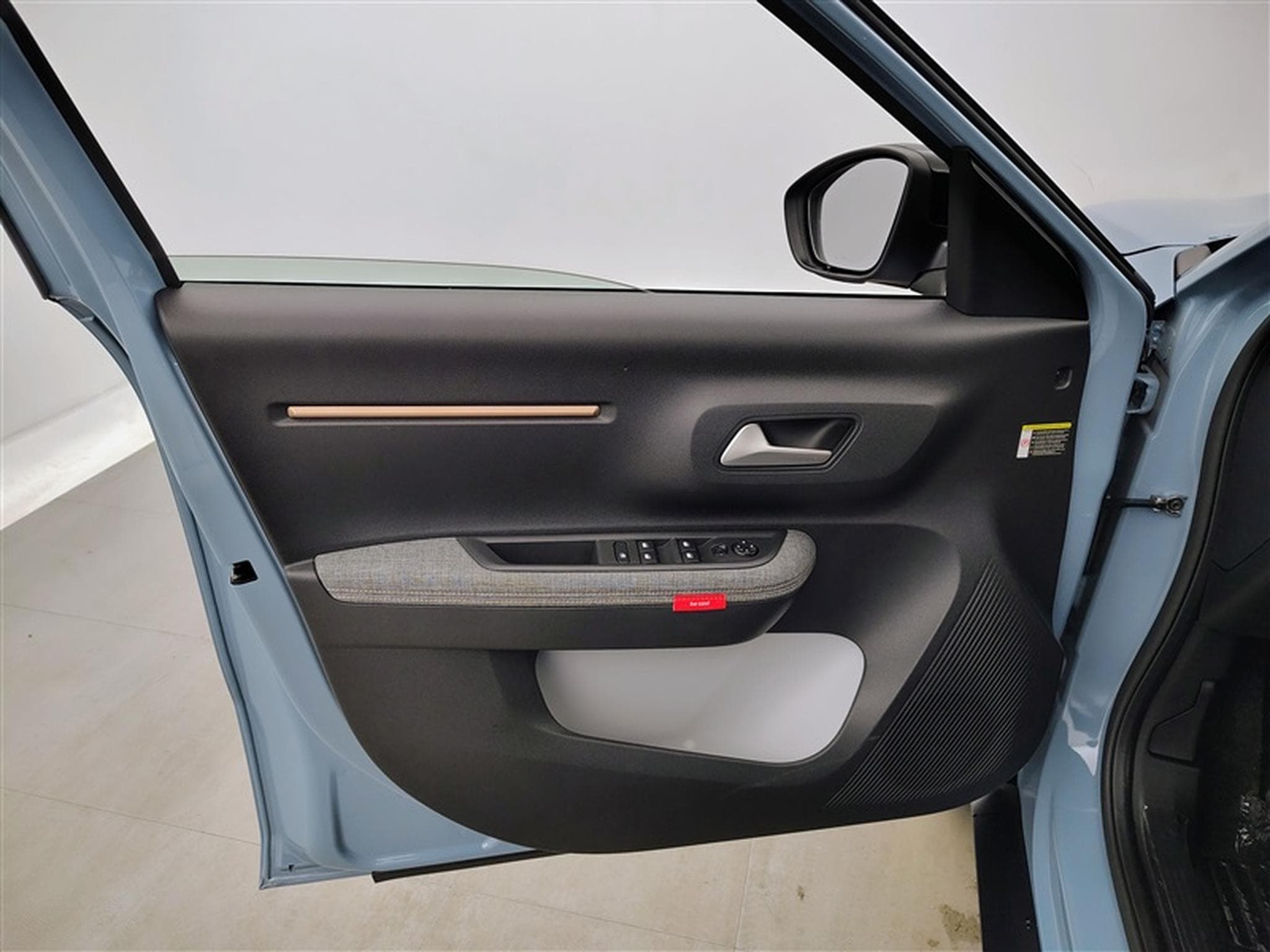 Citroen C3 Aircross 1.2 Hybrid 145cv e-DCS6 Plus CARPLAY / CAMERA / PDC AV+AR (2026) - Foto 16