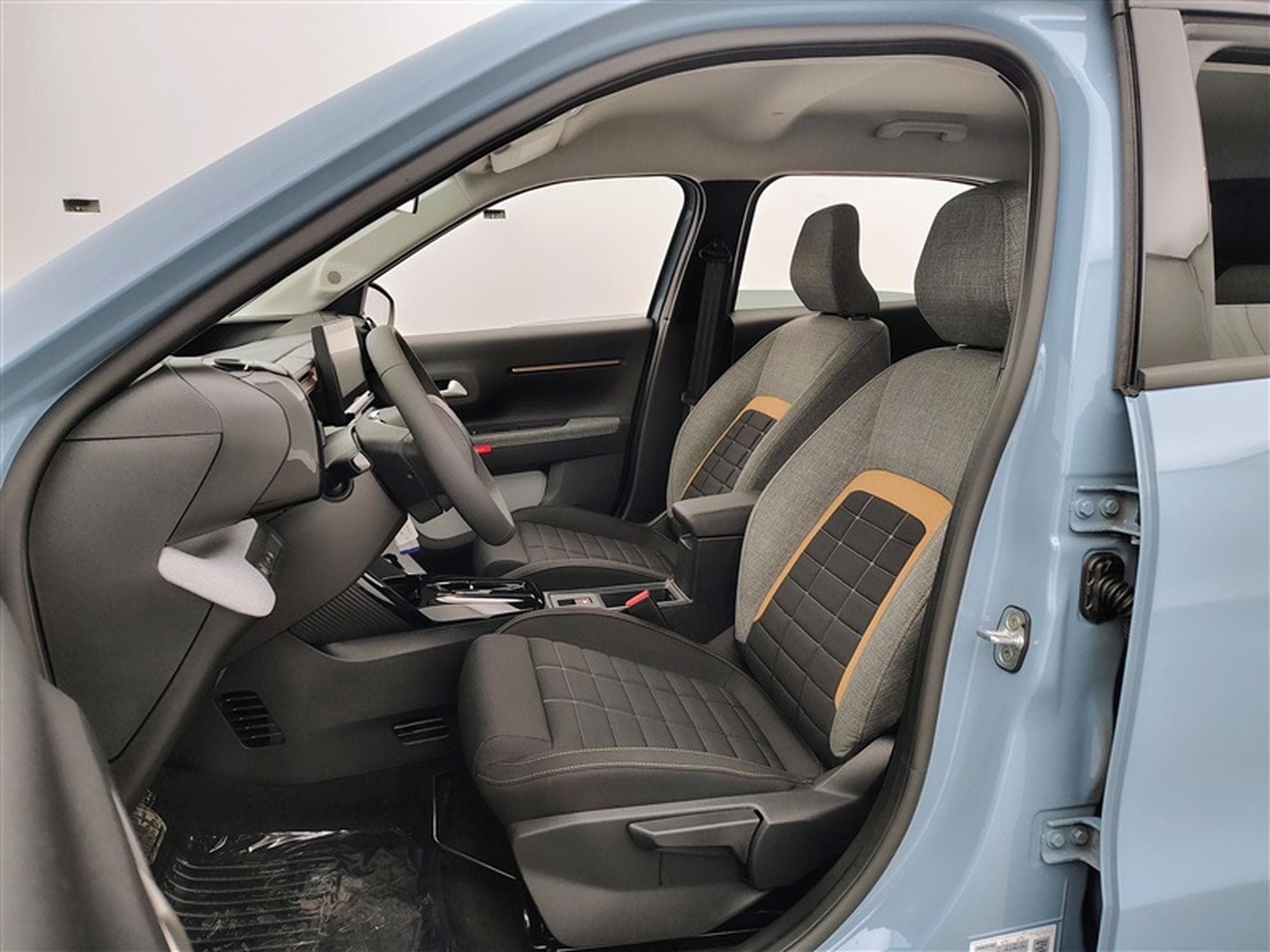 Citroen C3 Aircross 1.2 Hybrid 145cv e-DCS6 Plus CARPLAY / CAMERA / PDC AV+AR (2026) - Foto 7