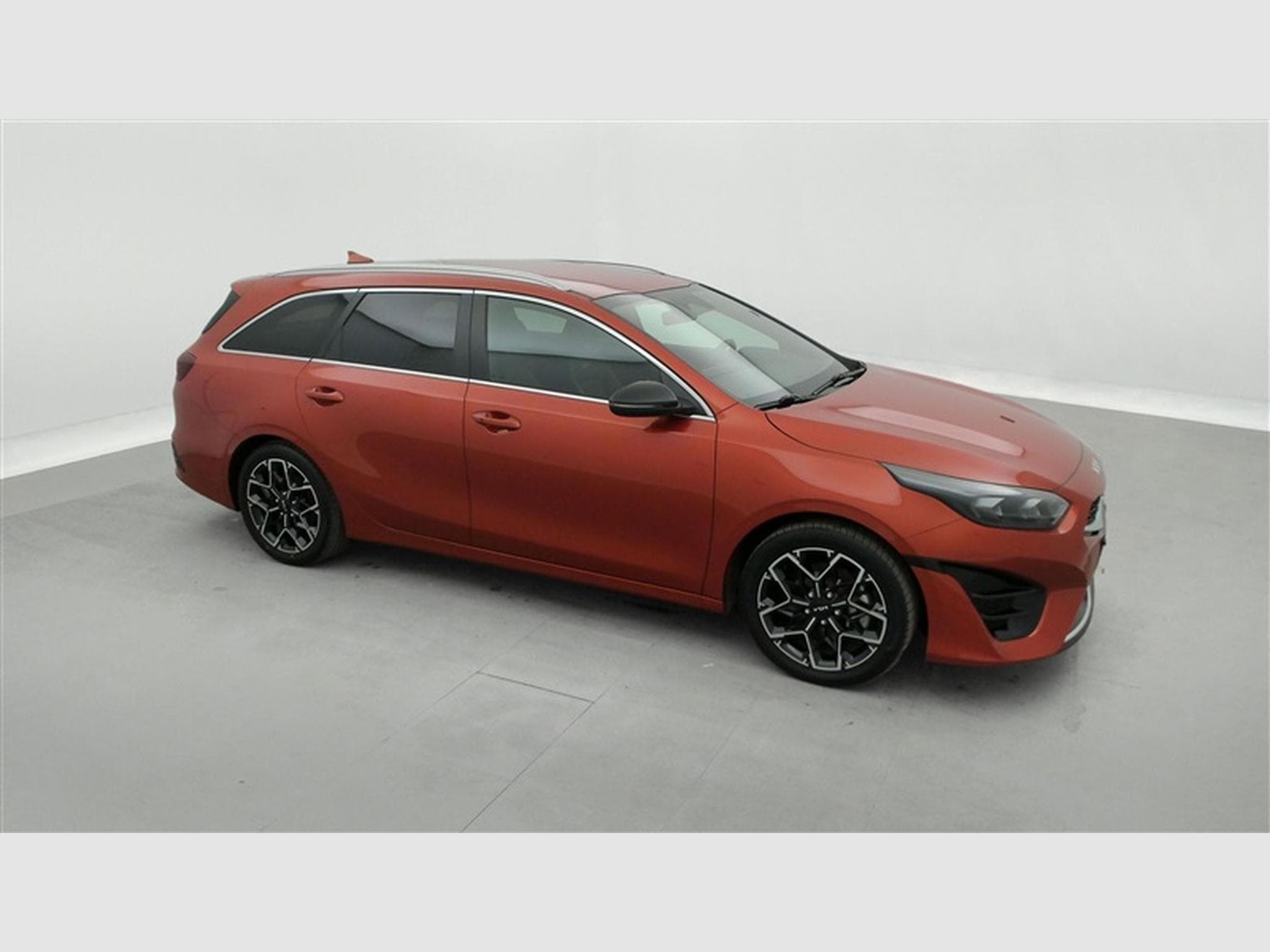 Kia Ceed Sw Ceed SW 1.5 T-GDi GT-Line ISG DCT (2024) - Photo 25