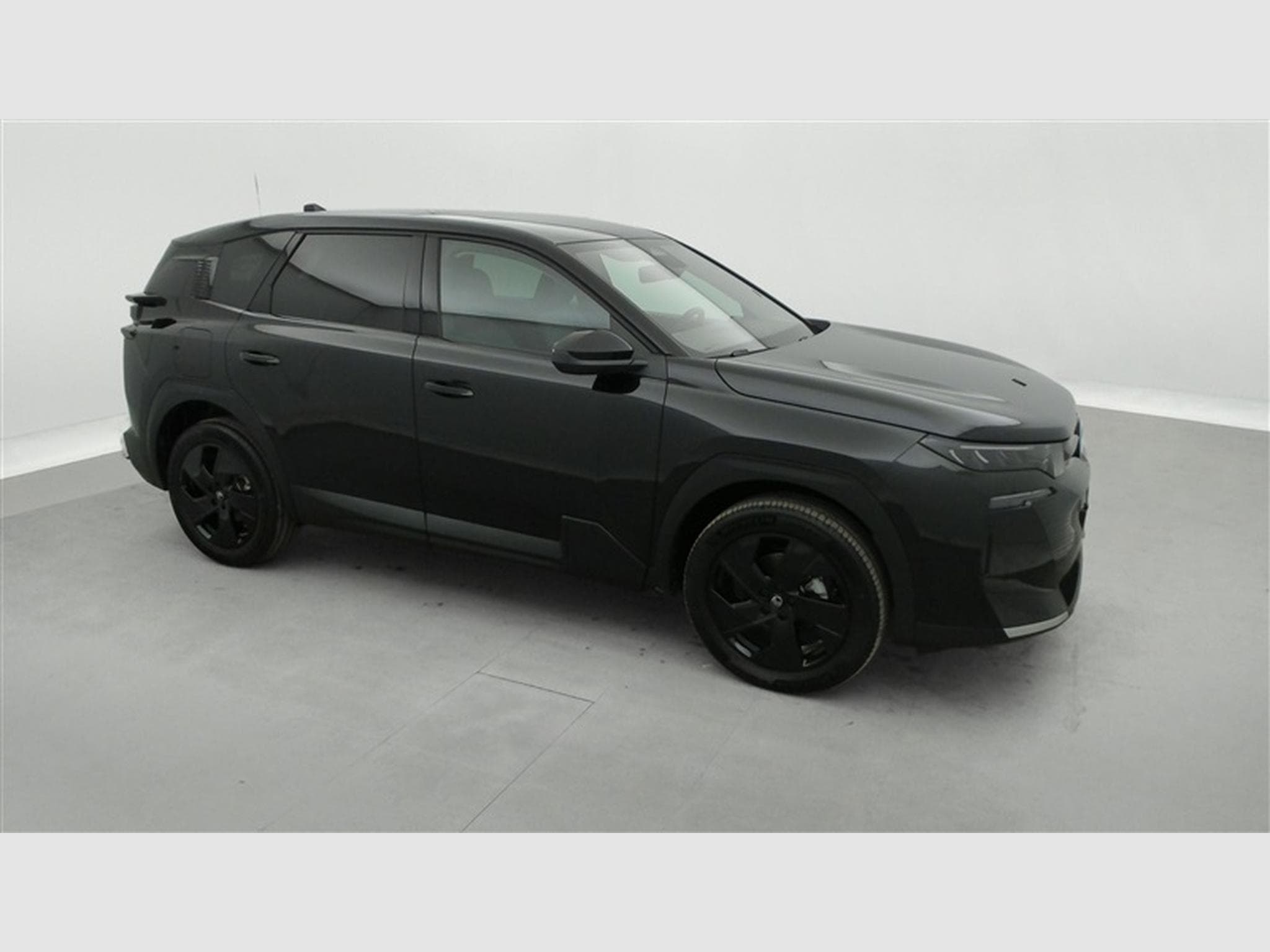 Citroen C5 Aircross 1.2 Hybrid 145cv E-DCS6 Plus NAVI / FULL LED / CAMERA / JA19 (2026) - Foto 24