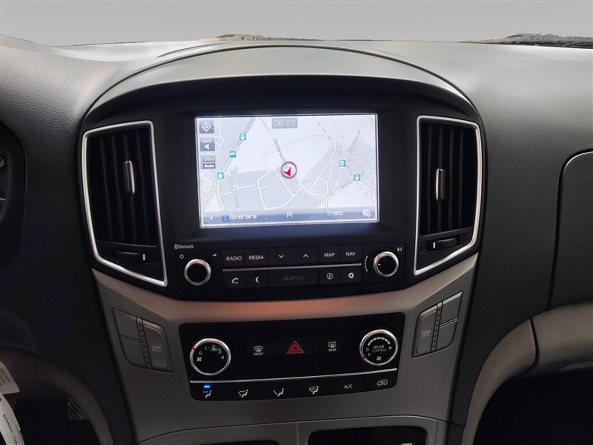 Hyundai H1 2.5 CRDi Executive 8PL (2020) - Foto 10