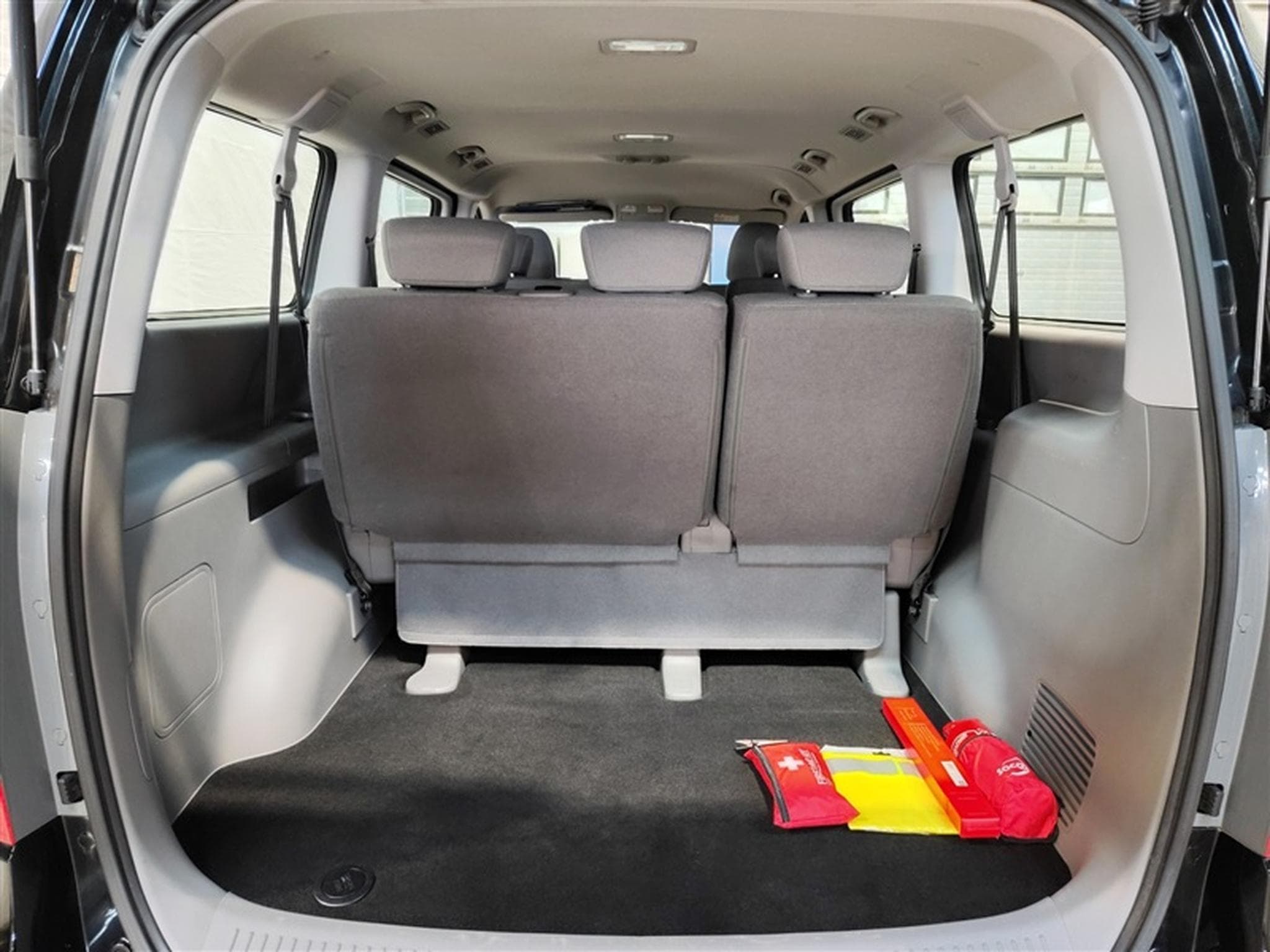 Hyundai H1 2.5 CRDi Executive 8PL (2020) - Foto 13