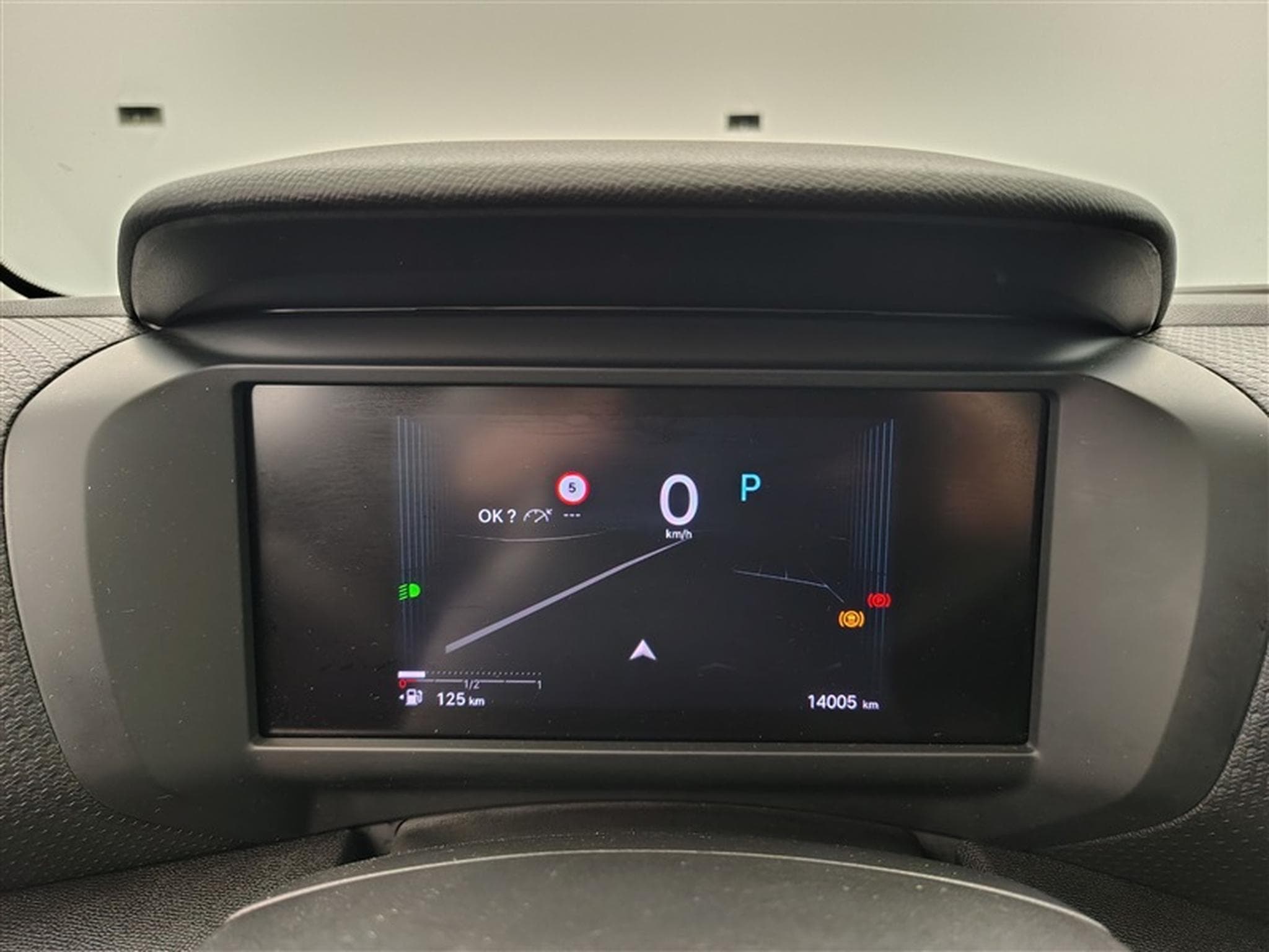 Citroen C4 1.2 PureTech 130cv EAT8 Plus NAVI / CARPLAY (2025) - Foto 10