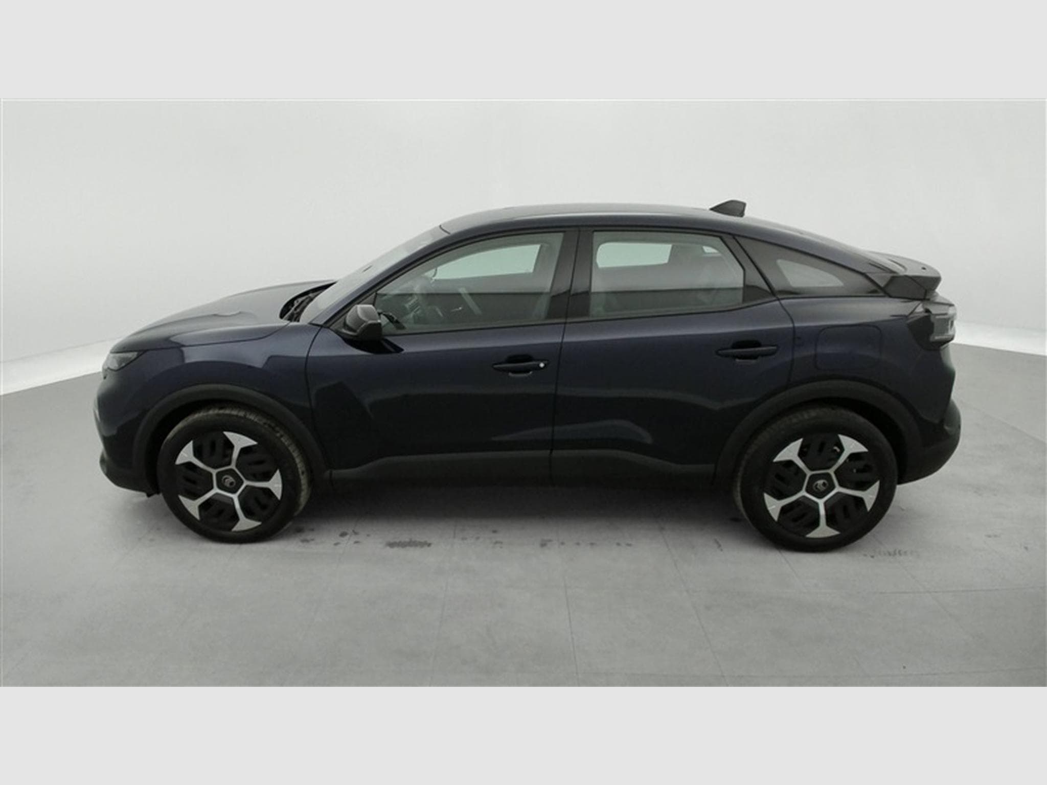 Citroen C4 1.2 PureTech 130cv EAT8 Plus NAVI / CARPLAY (2025) - Foto 3
