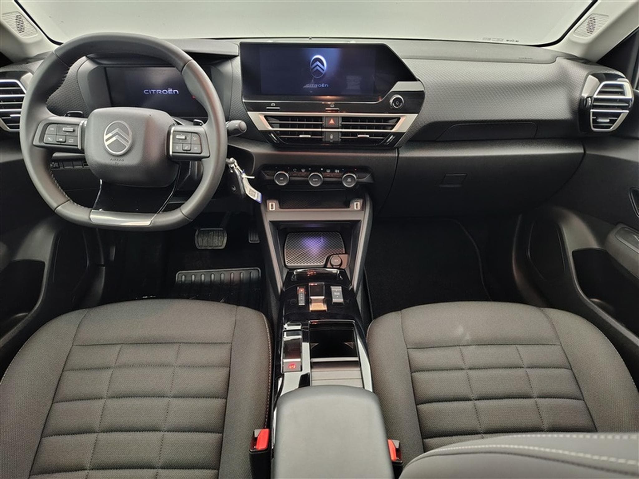 Citroen C4 1.2 PureTech 130cv EAT8 Plus NAVI / CARPLAY (2025) - Foto 8
