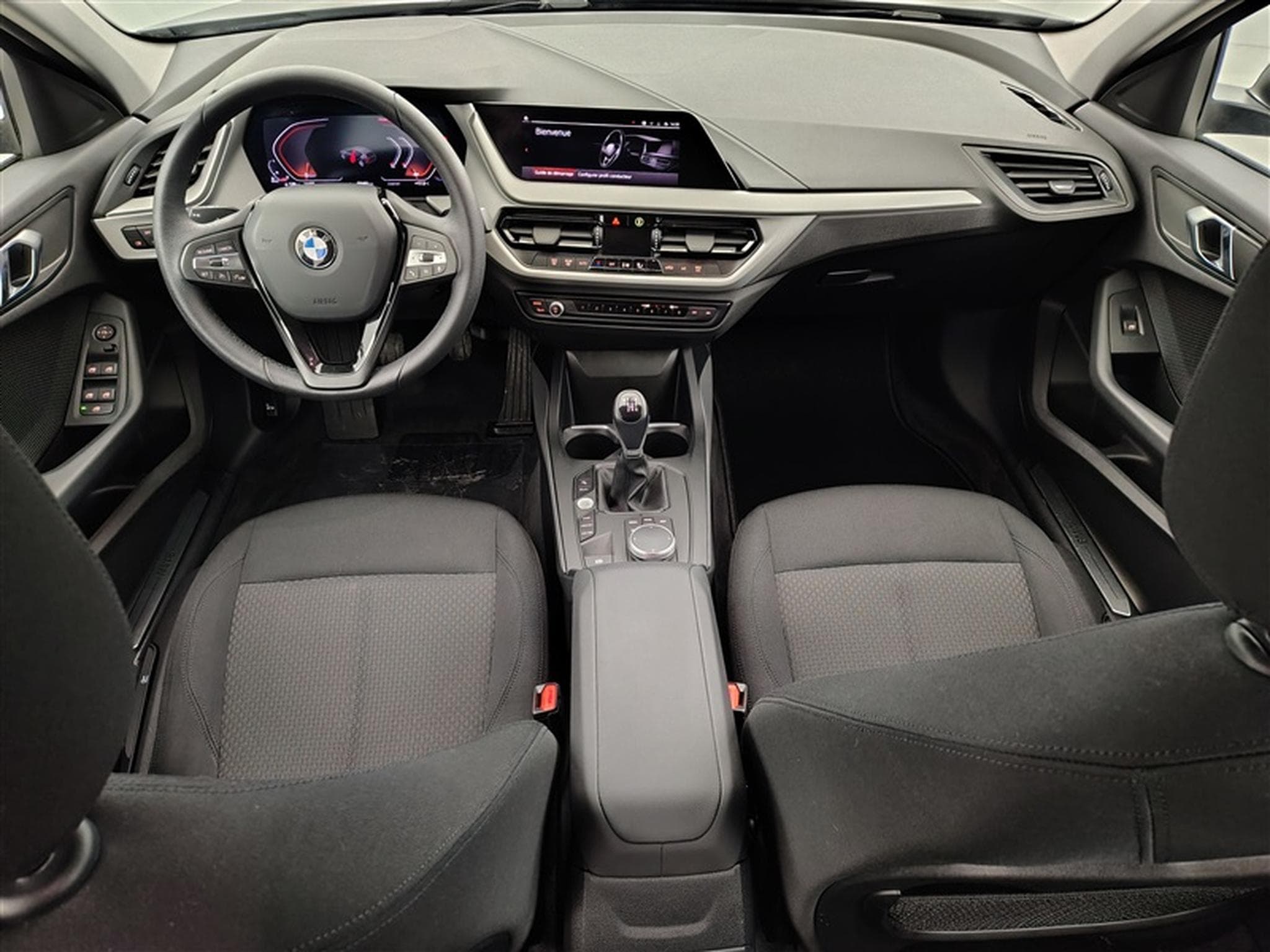 BMW 116 116 d Business NAVI/FULL LED/JA/PDC AV AR (2023) - Foto 8