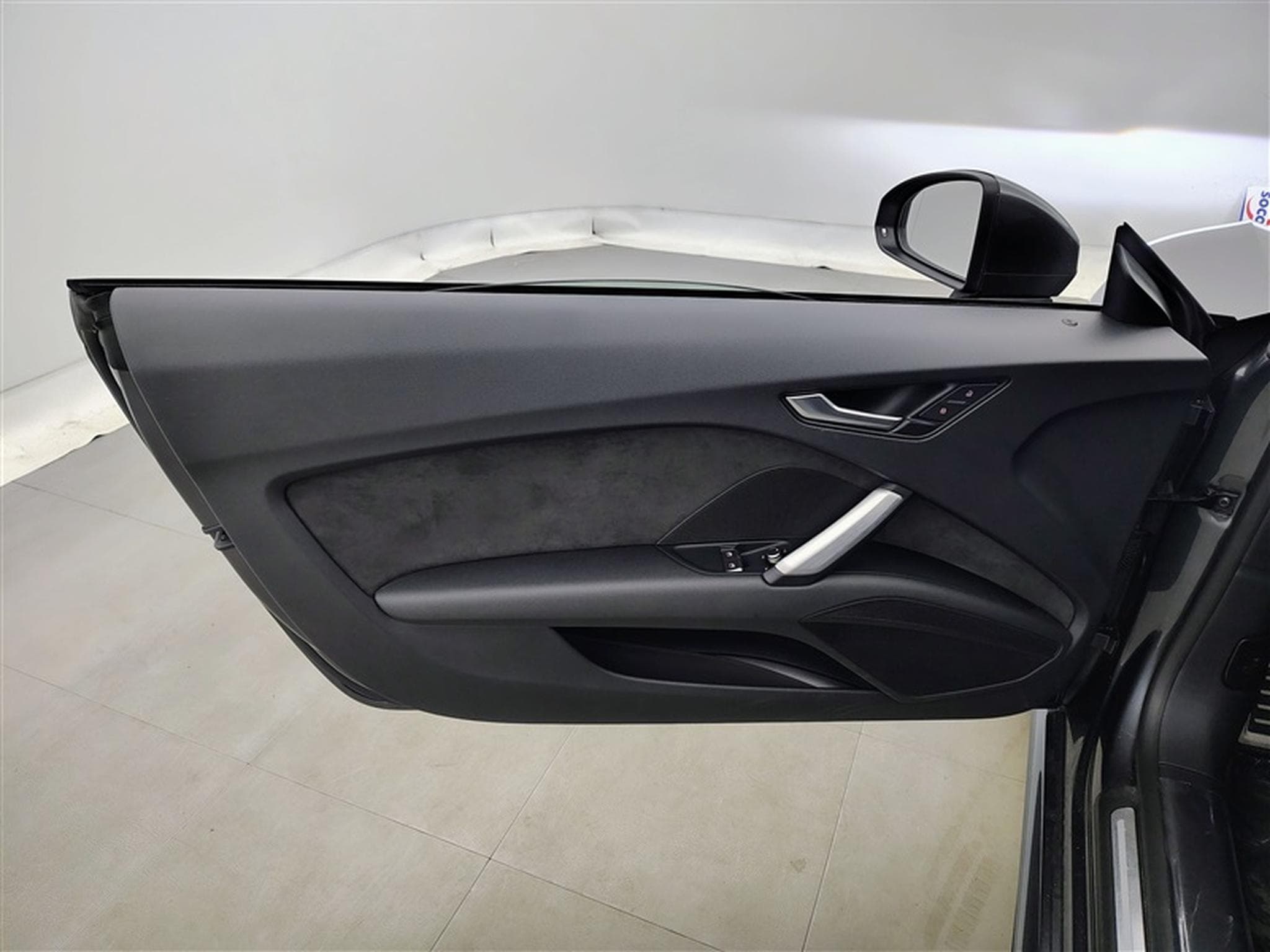 Audi TT Coupé 40 TFSI S-Line NAVI / CAMERA (2019) - Foto 17