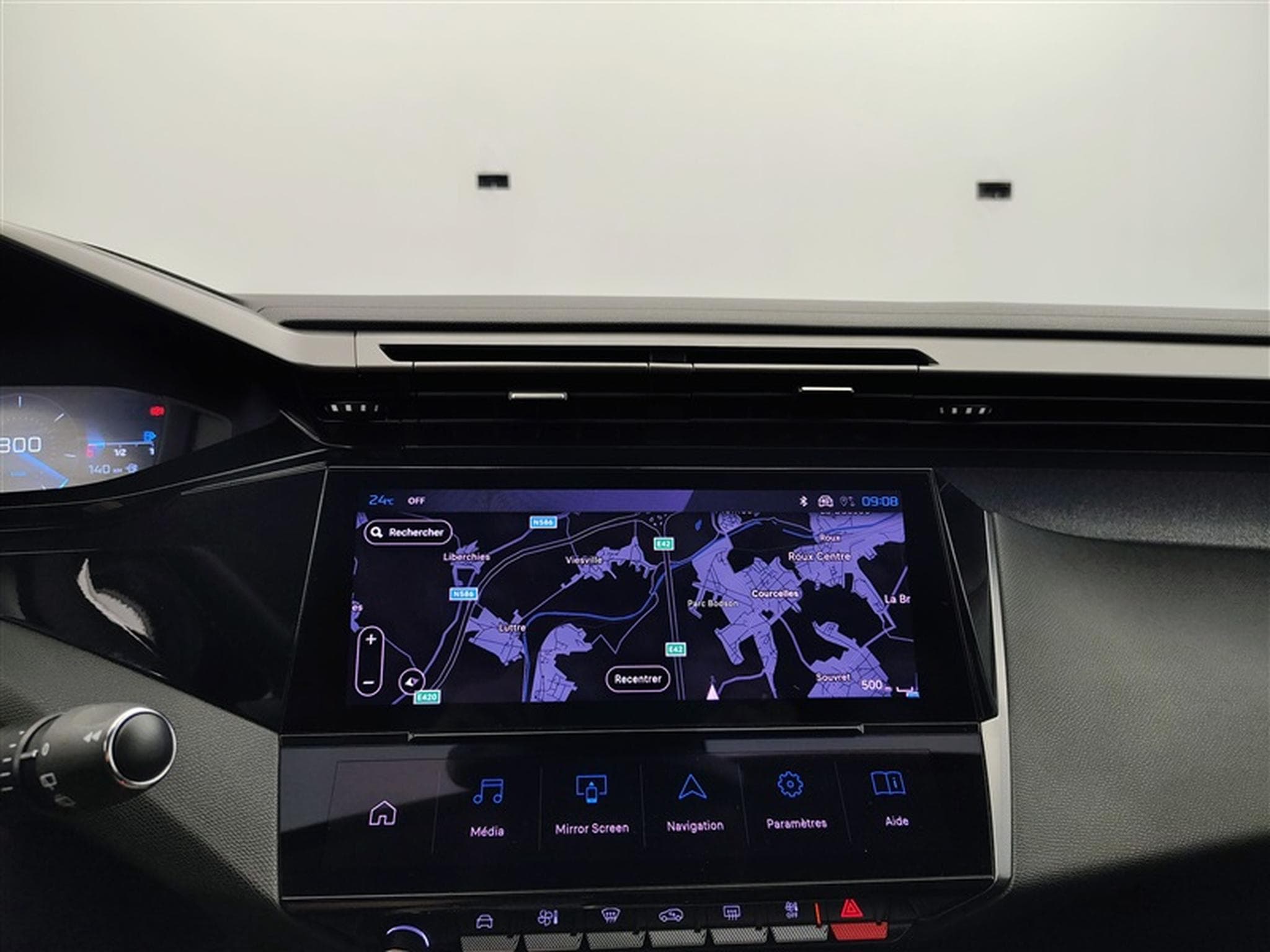 Peugeot 308 1.2 Turbo 130cv EAT8 Allure CARPLAY/FULL LED/CAM 360/COCKPIT (2024) - Foto 11