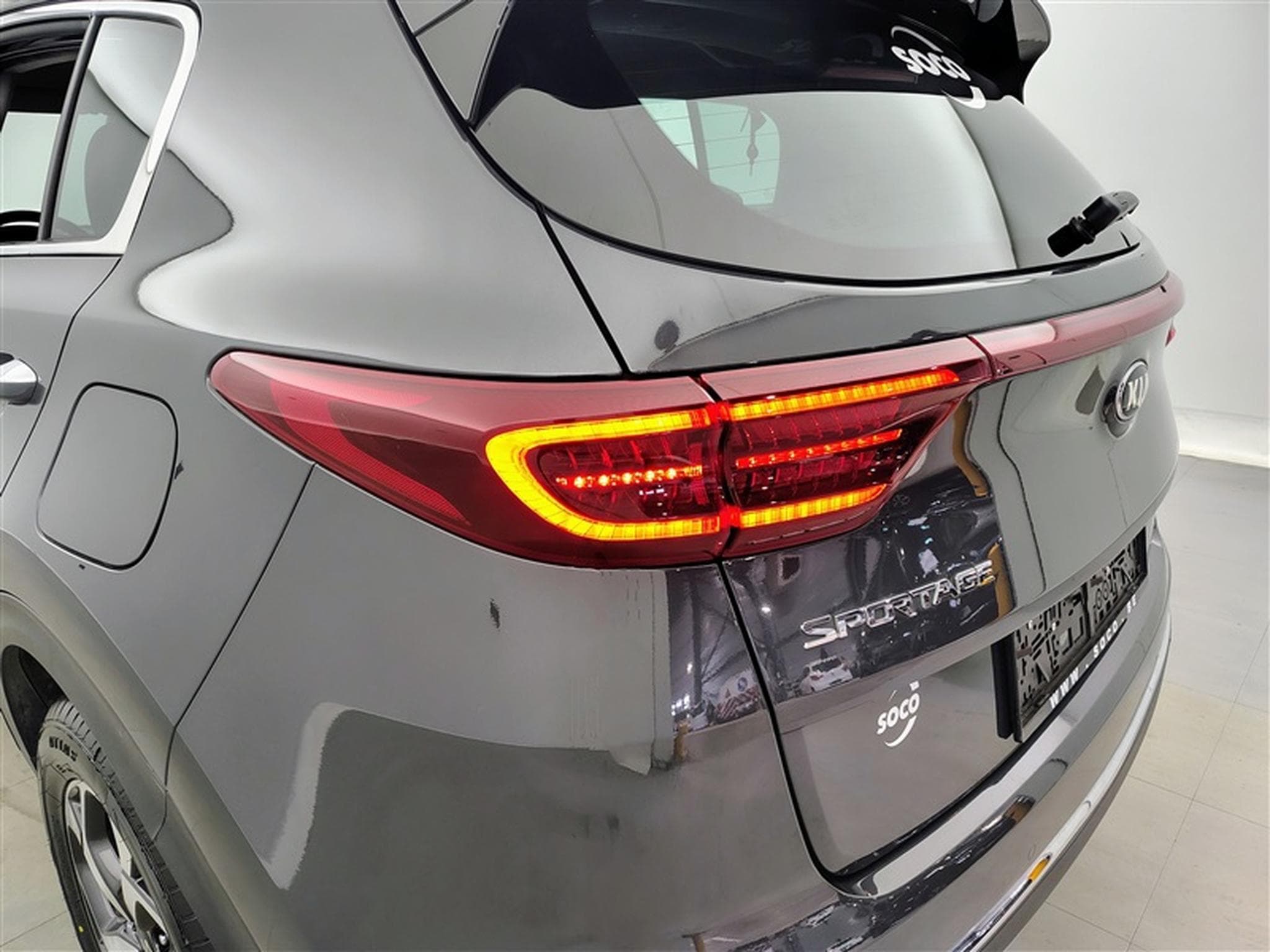 Kia Sportage 1.6i More *NAVI/CAMERA/CUIR PARTIEL/PDC AV ARR/JA17 (2021) - Photo 16