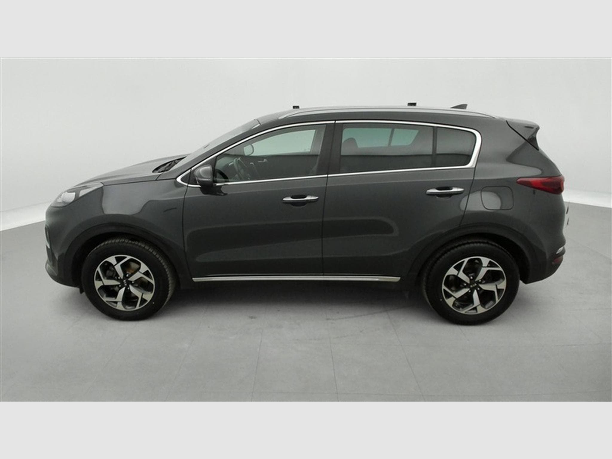 Kia Sportage 1.6i More *NAVI/CAMERA/CUIR PARTIEL/PDC AV ARR/JA17 (2021) - Photo 3