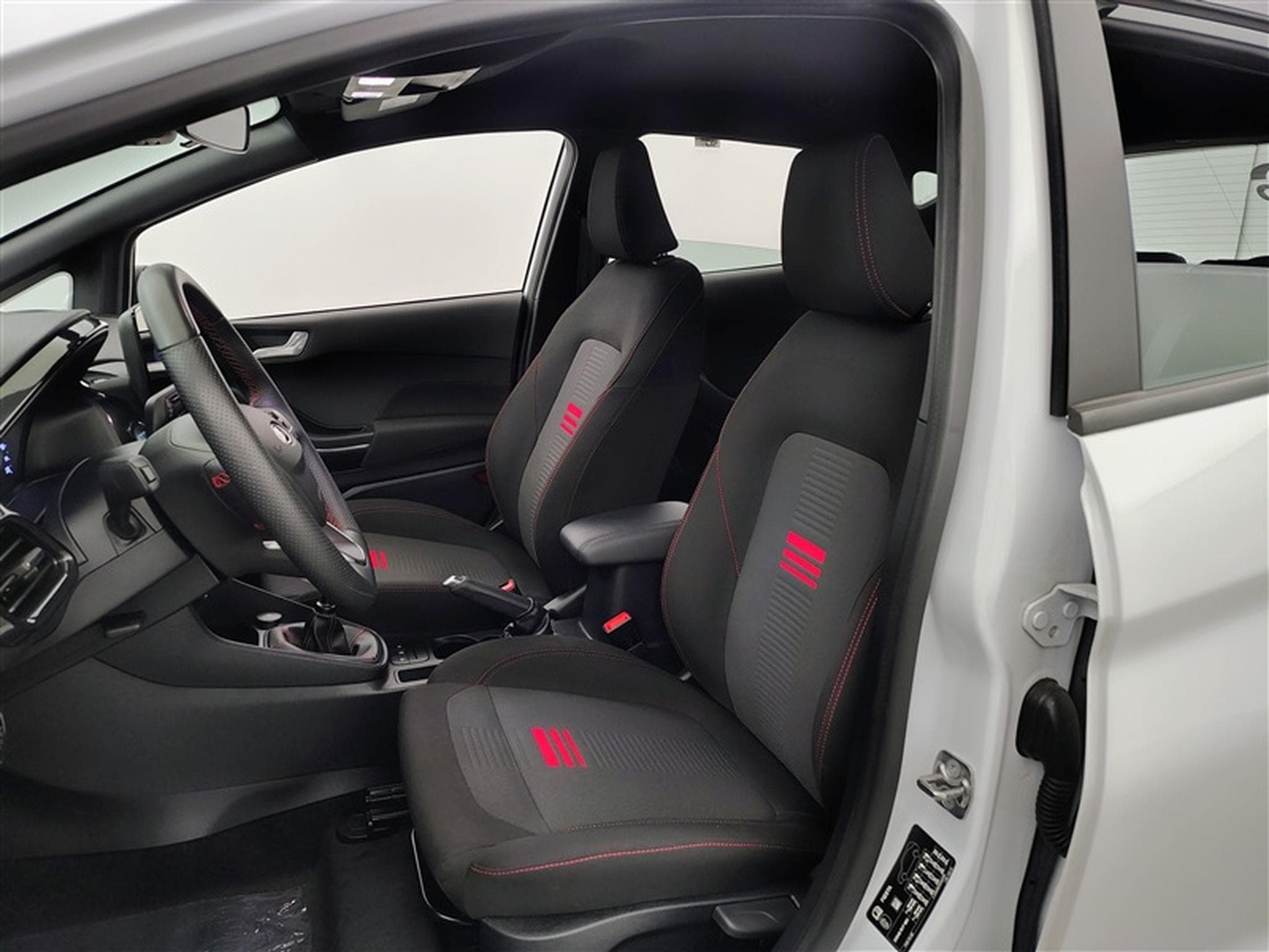 Ford Fiesta 1.0 EcoBoost 100Cv ST-Line CARPLAY / FULL LED (2023) - Photo 7