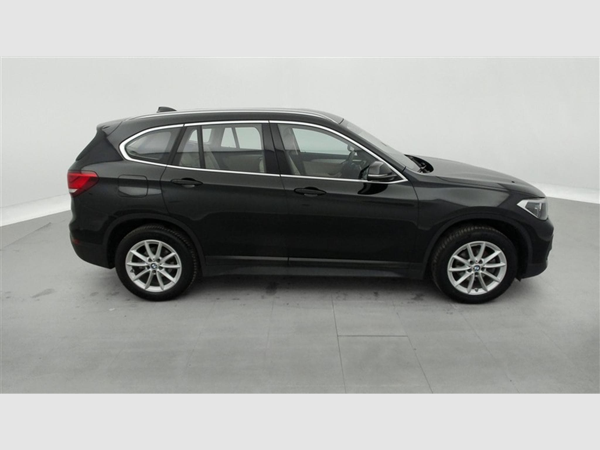 BMW X1 1.5 d sDrive16 Cuir / Navi / Led / PDC av+ar (2021) - Foto 24
