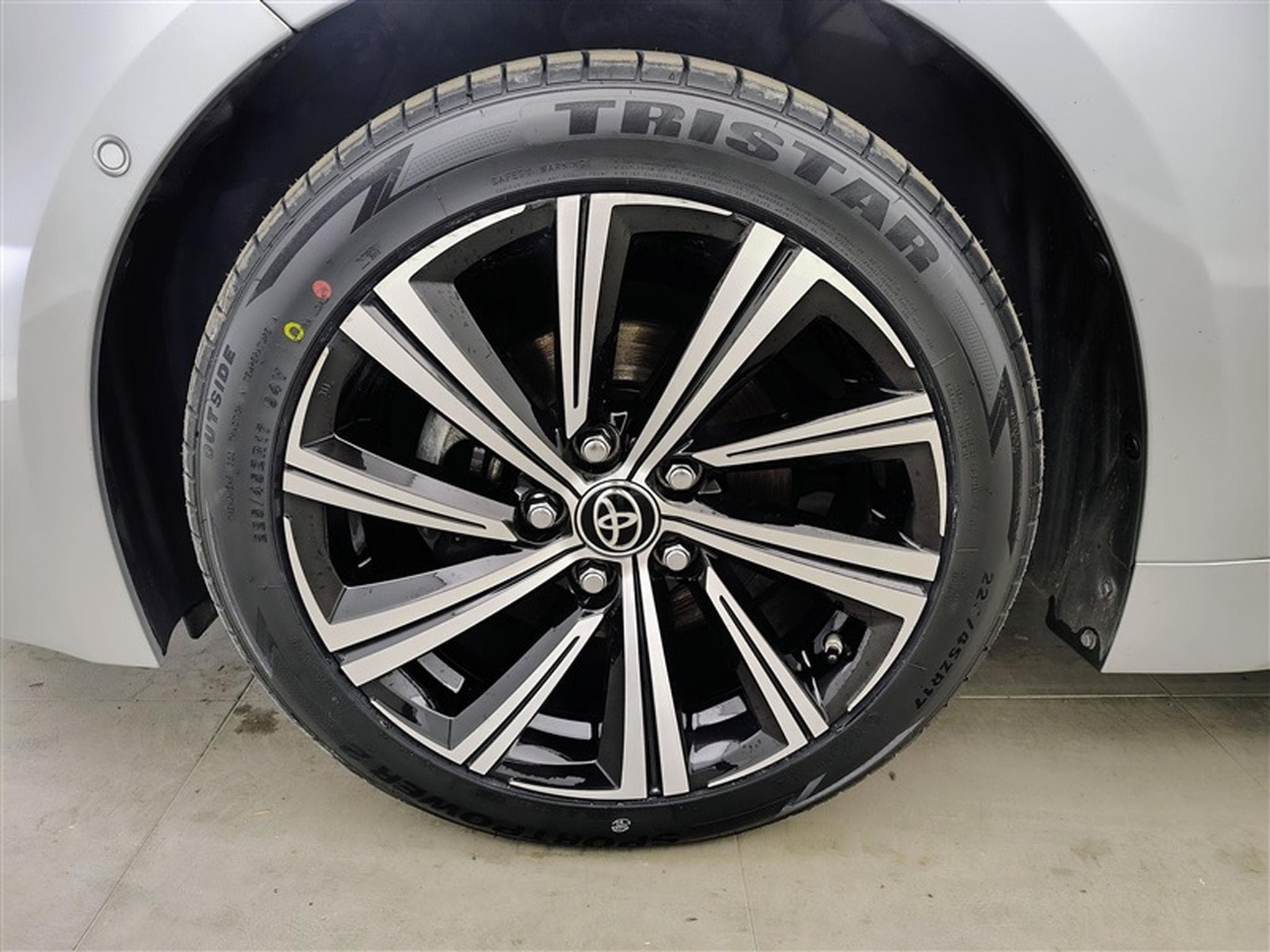 Toyota Corolla TS Hybrid 1.8 Style e-CVT *NAVI/FULL LED/CARPLAY/CAM/JA17* (2023) - Foto 6